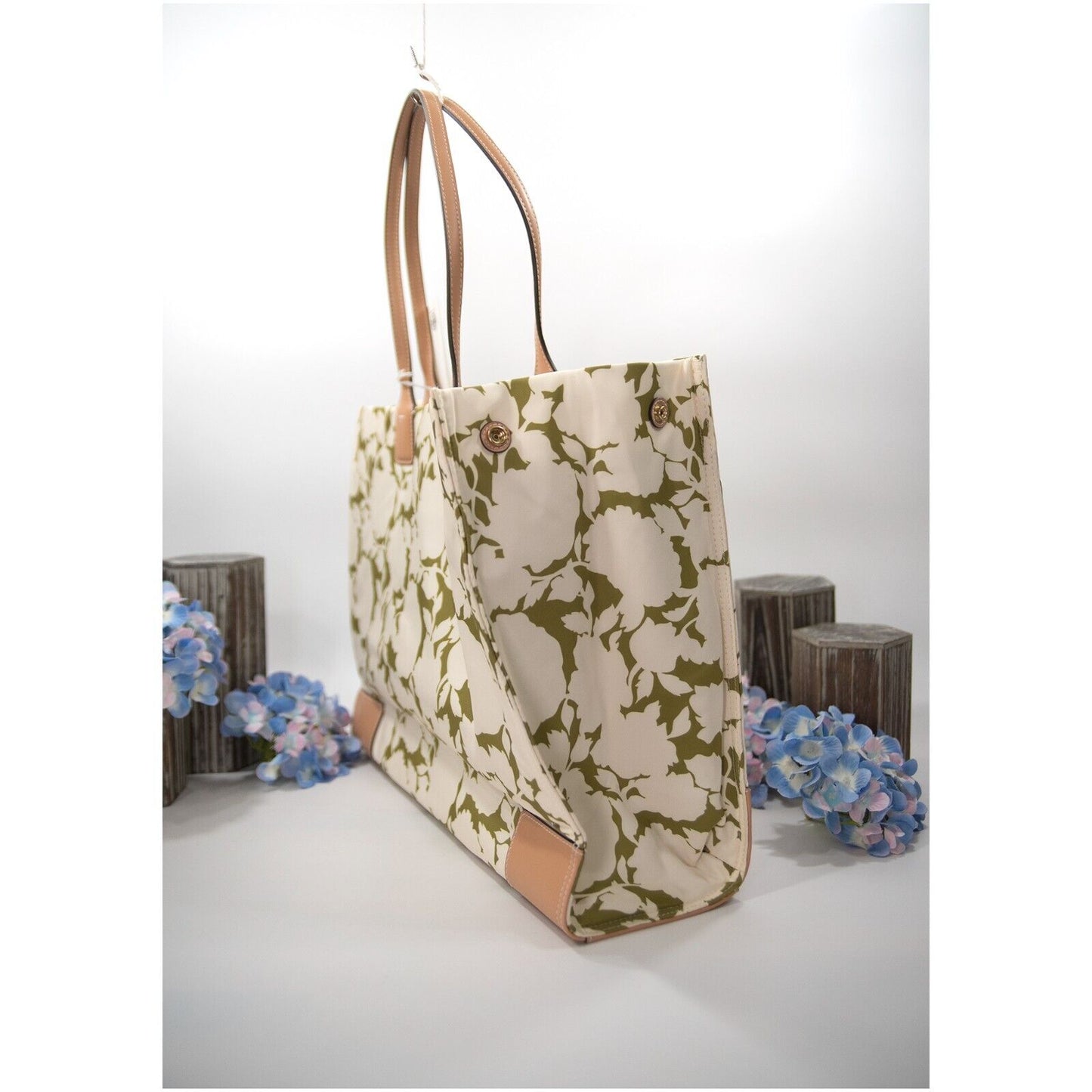 Tory Burch Ella Green Bold Flower Print Nylon Natural Leather Large Tote Bag NWT