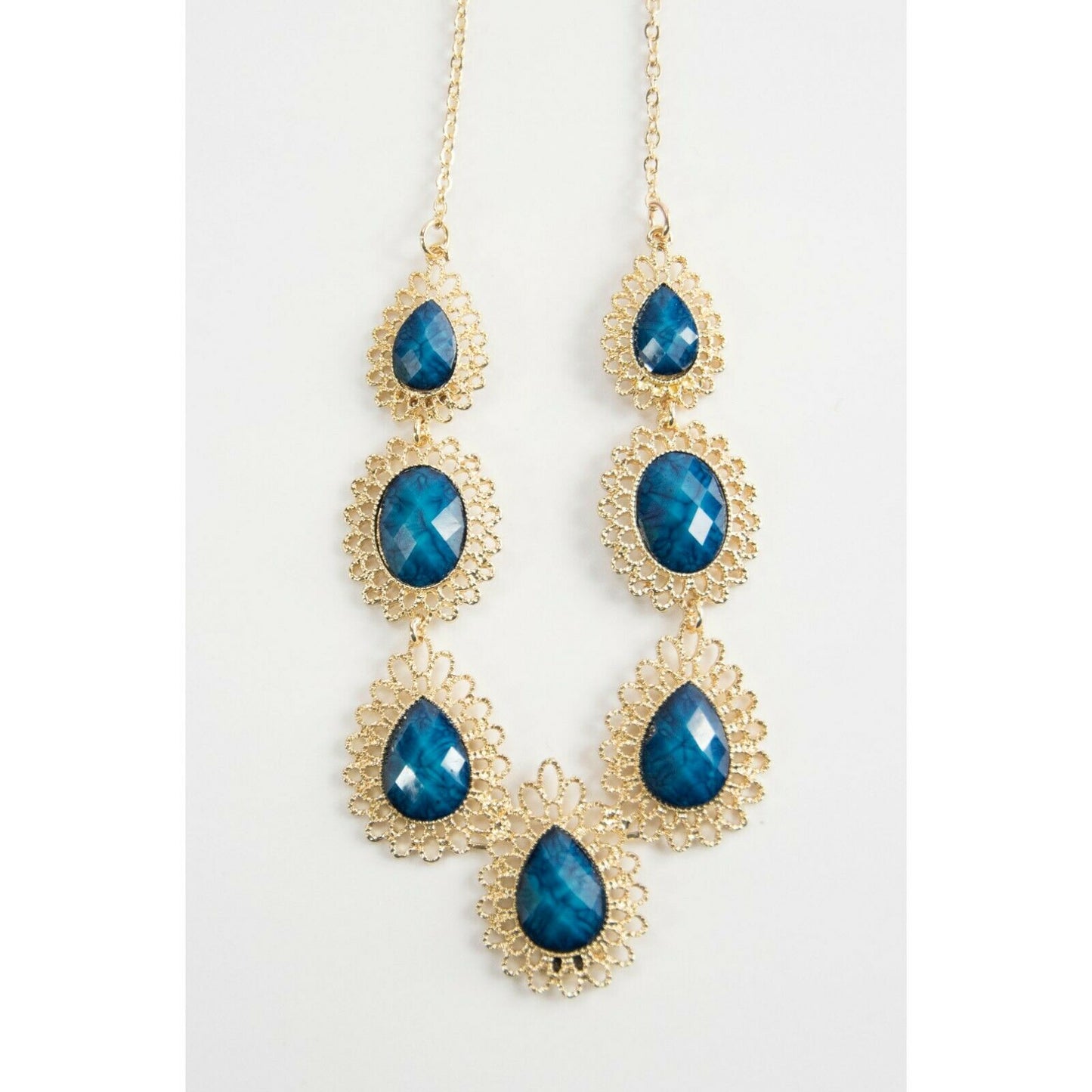 Amrita Singh Lapis Resin Filigree Surf Lodge Gold Tone Necklace NKC 9931 NWT