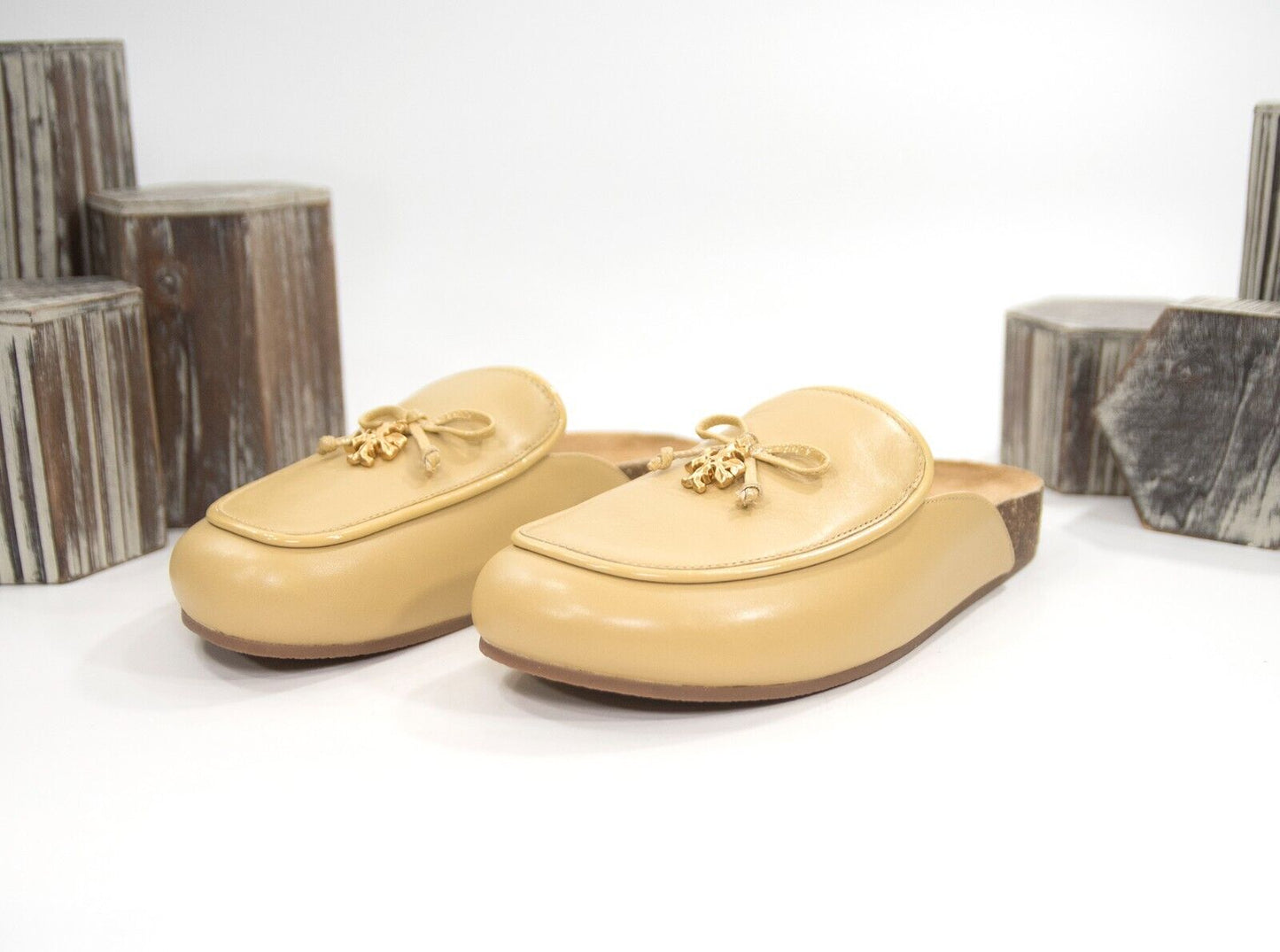 Tory Burch Honey Leather Charm Slip On Mule Size 6 NIB