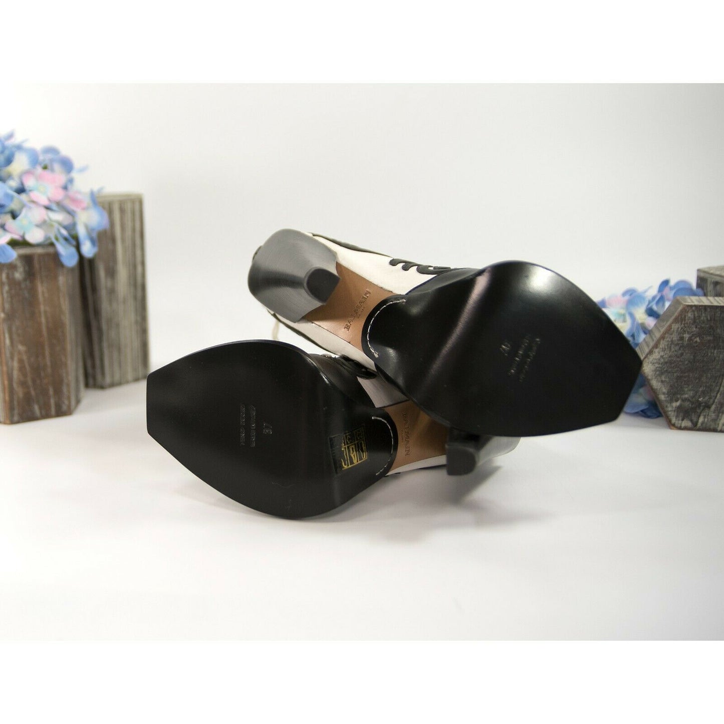 Balmain Black White Floral Tooled Leather Lace Up Bootie Boots Size 37 NIB