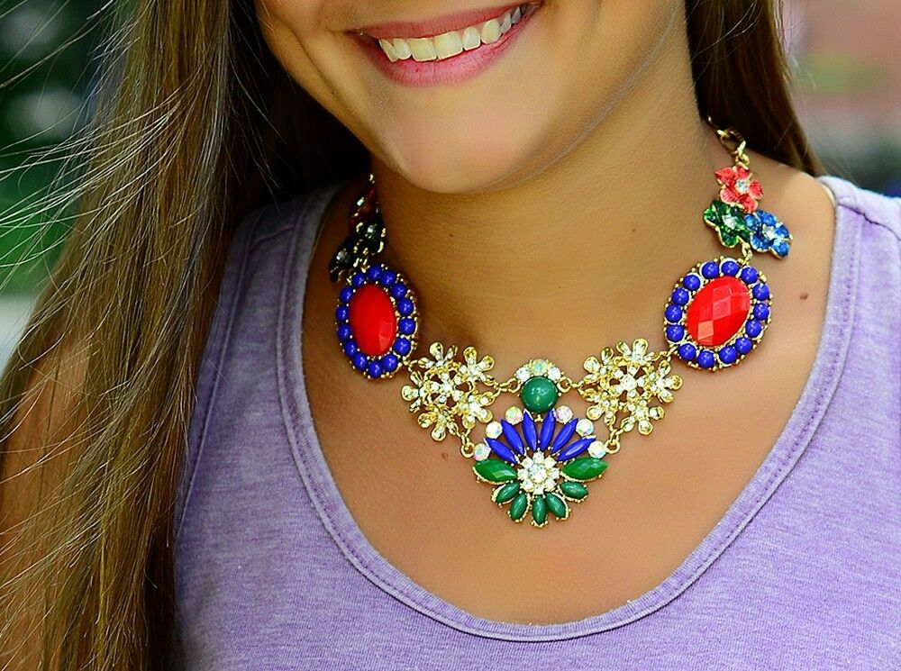 Amrita Singh Belle Crystal Floral Large Statement Bib Necklace NKC 8866 NWT