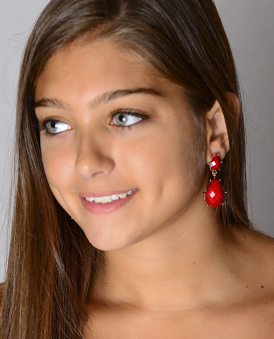 Amrita Singh Hampton Ruby Red Resin Faceted Tear Drop Earrings ERC 835 NWT