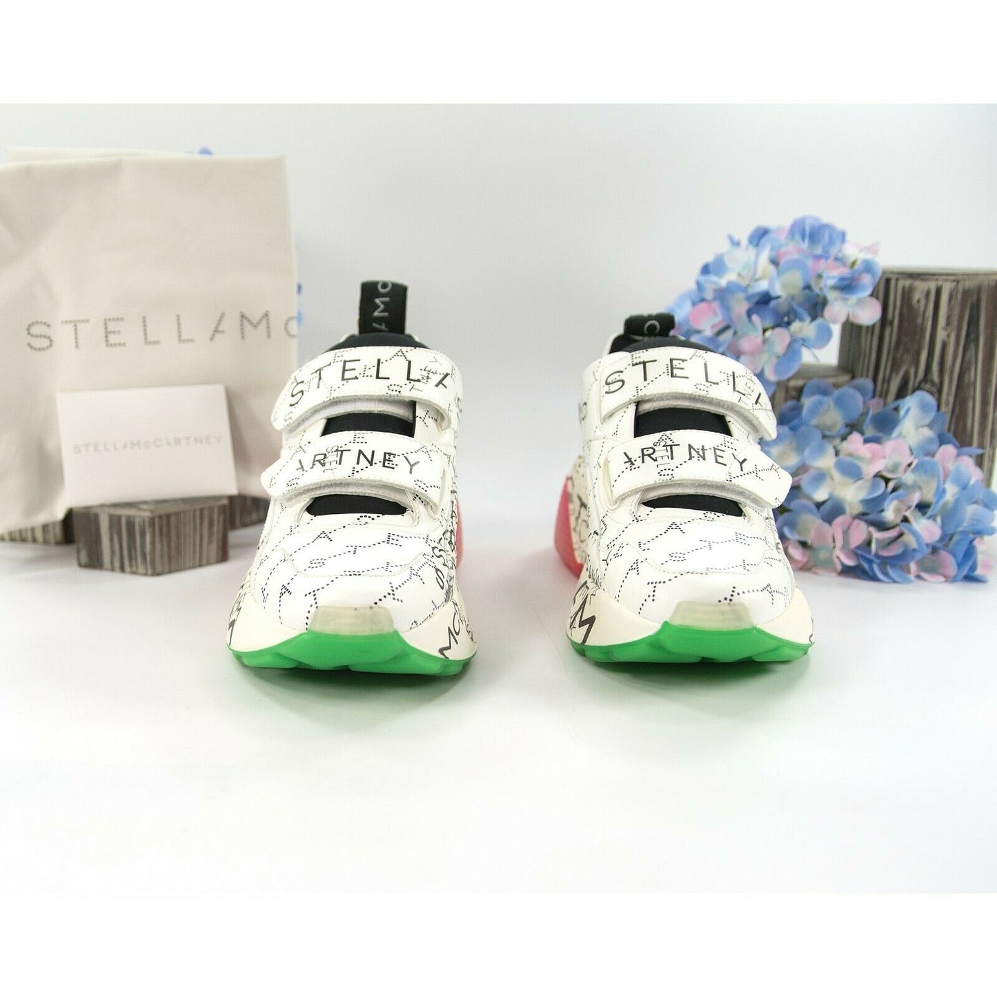 Stella McCarney Graffiti Rainbow Oversize Vegan Leather Sneakers 37 NIB