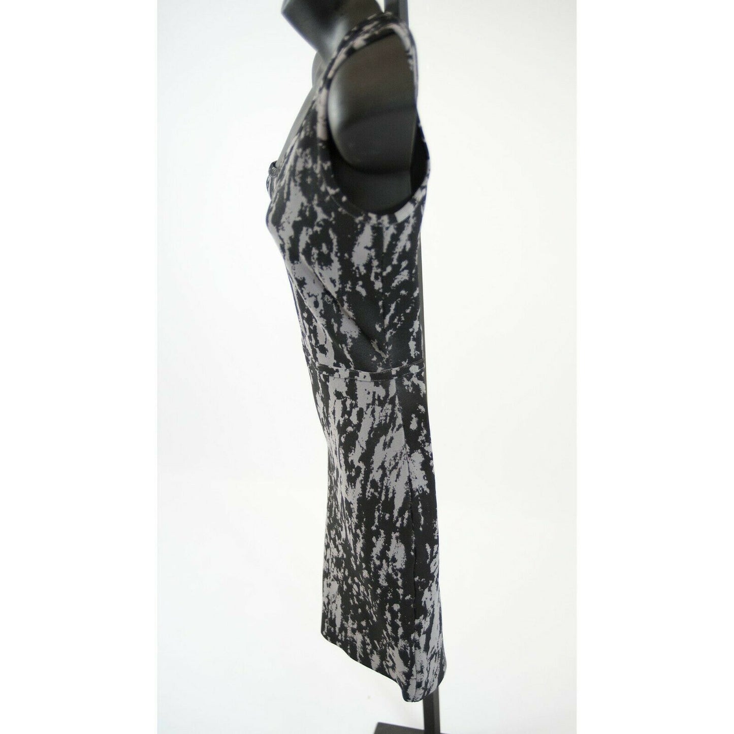 BCBGMaxAzria Black Grey One Shoulder Bandage Bodycon Power Pencil Dress M NWT