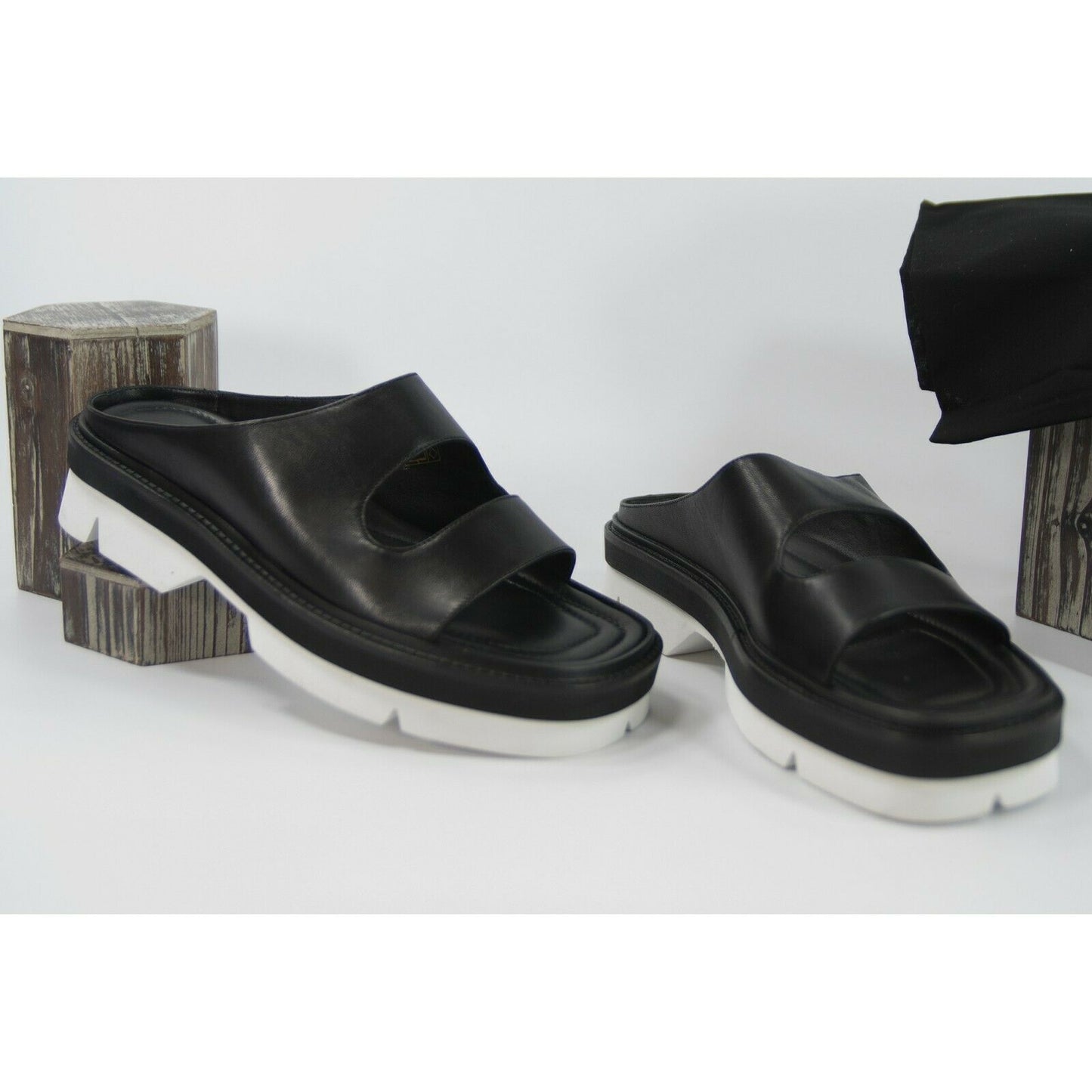Dries Van Norten Black Calf Leather Cut Out Lug Sole Sandals Size 39.5 9.5 NIB