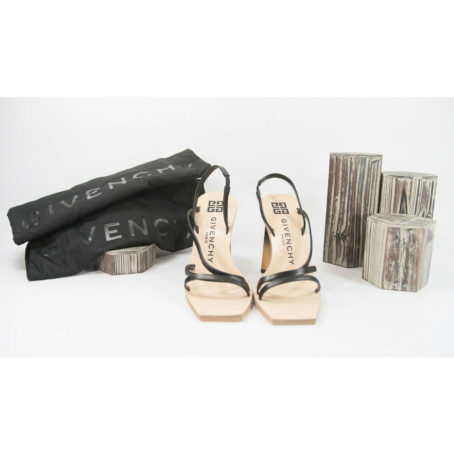Givenchy Losange Black Leather 100MM Diamond Show Runway Heels Size 39.5 9.5 NIB