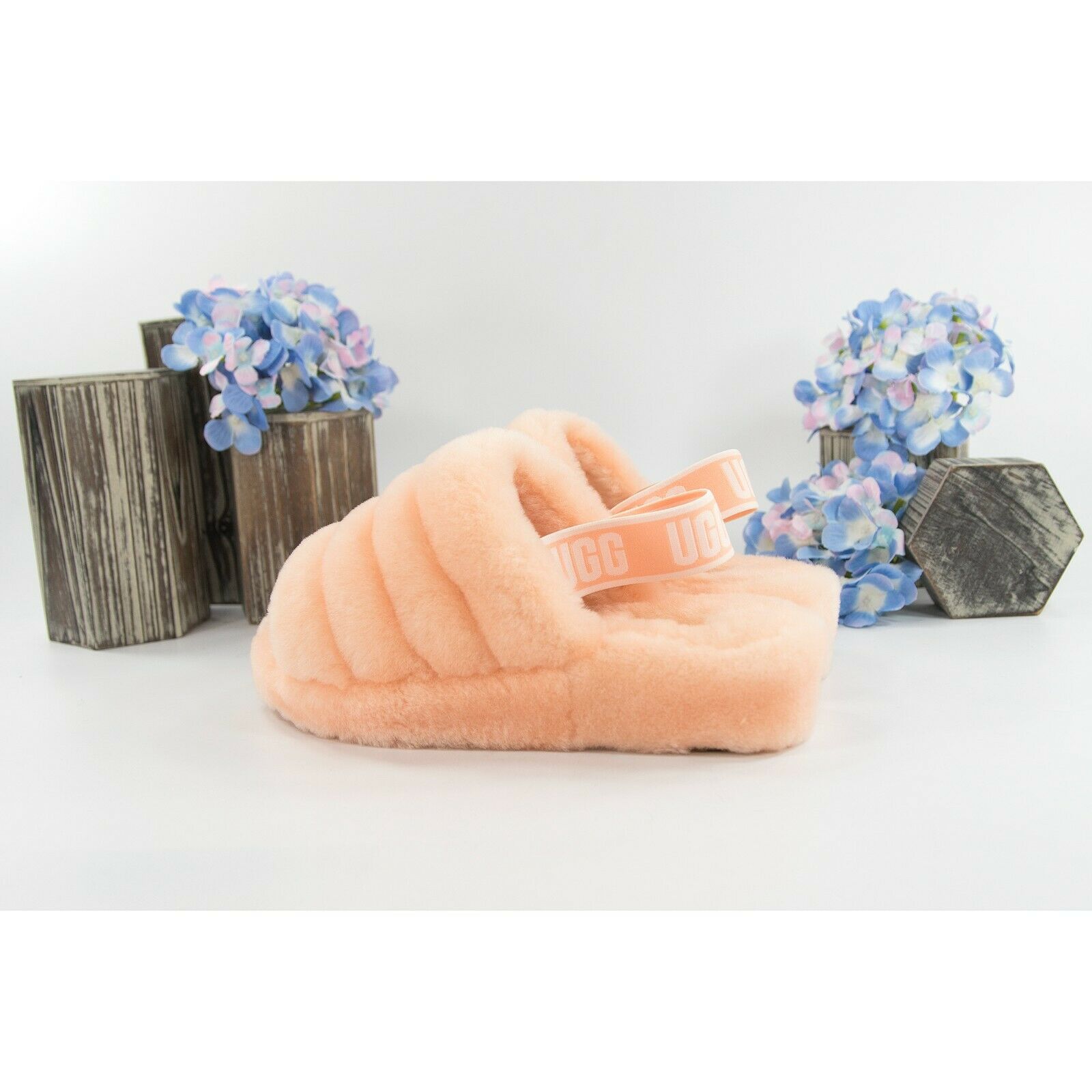 UGG Fluff Yea Peach Sheepskin Fur Slippers Slides Sandals Size 8 NIB –  Design Her Boutique