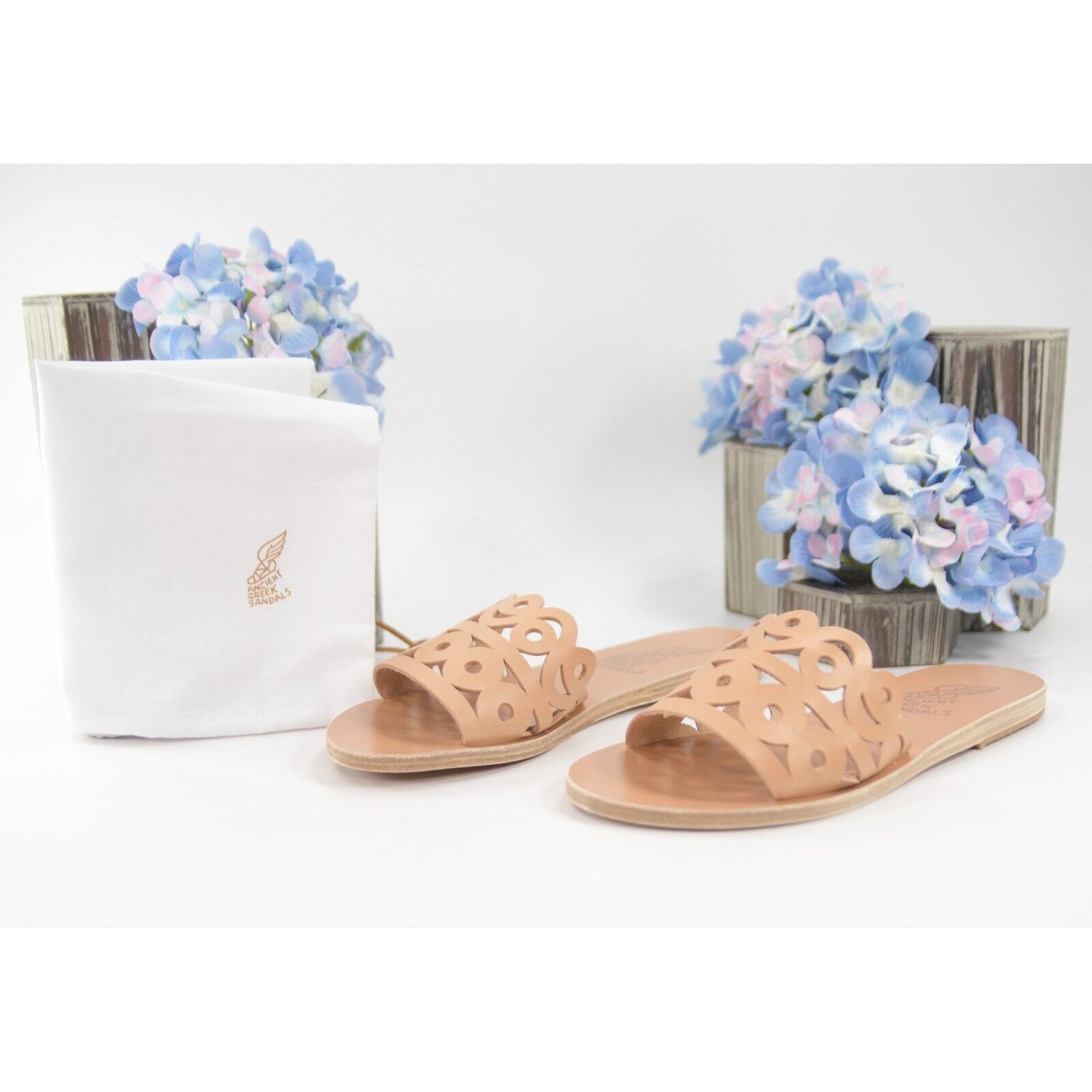 Ancient Green Maistros Natural Leather Slides Mule Flats Sandals Size 36 NIB