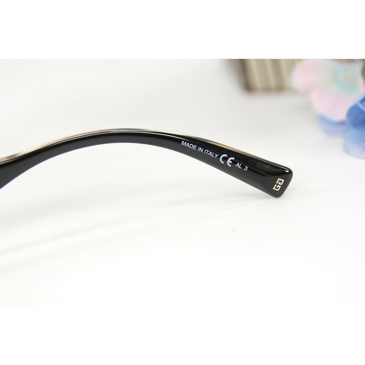 Givenchy GV8079O Black Gold Oversize Acrylic Logo Sunglasses NWT Case
