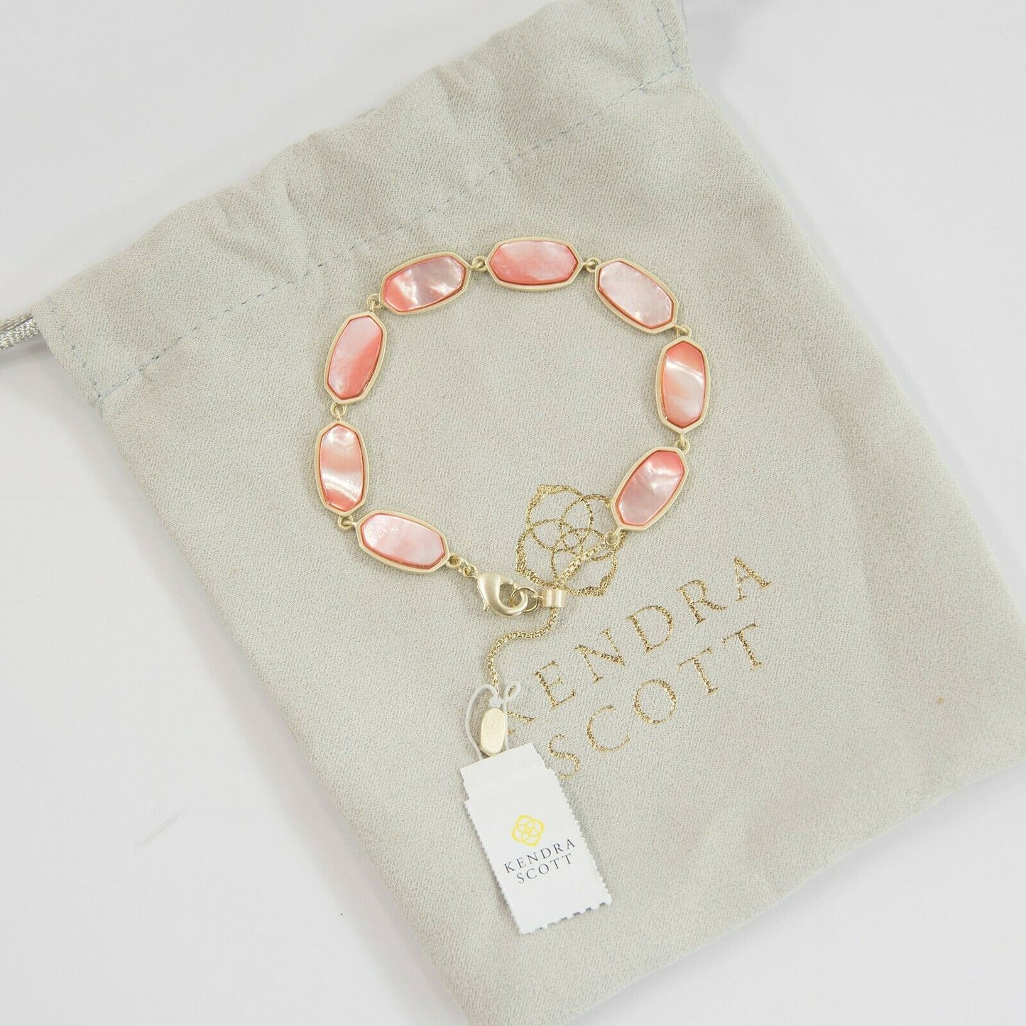Kendra Scott Millie Peach Mother of Pearl Gold Chain Bracelet NWT