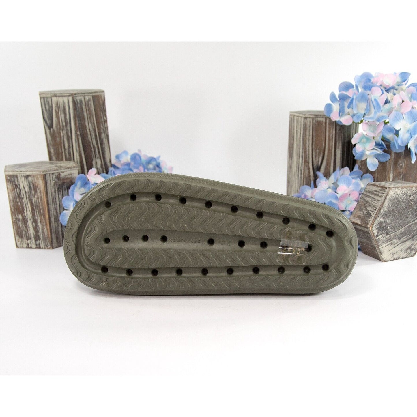Tory Burch Leccio Foam Rubber Showeer Oversized Padded Sport Slide Sz 7 NIB