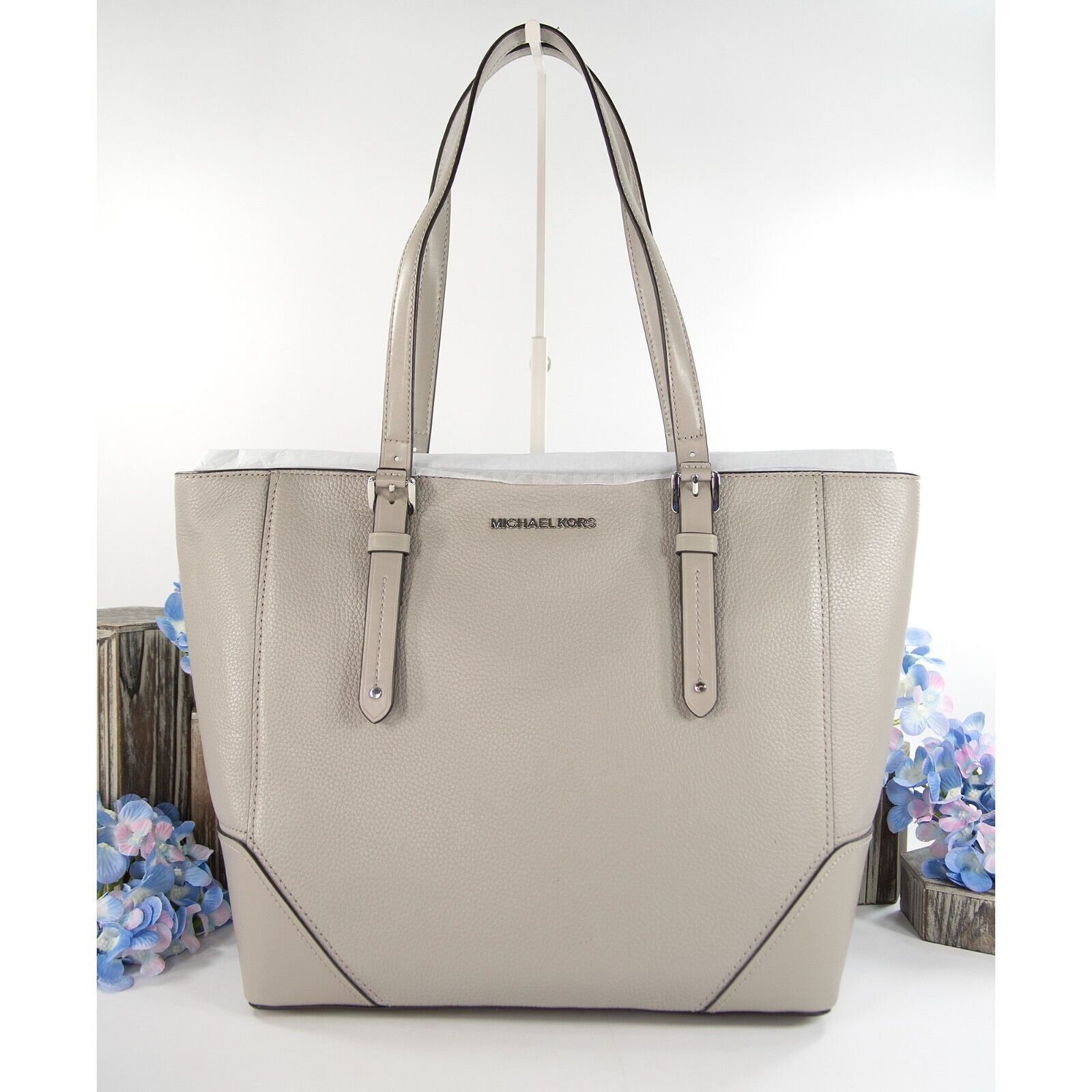 MICHAEL Michael Kors Aria Large Tote