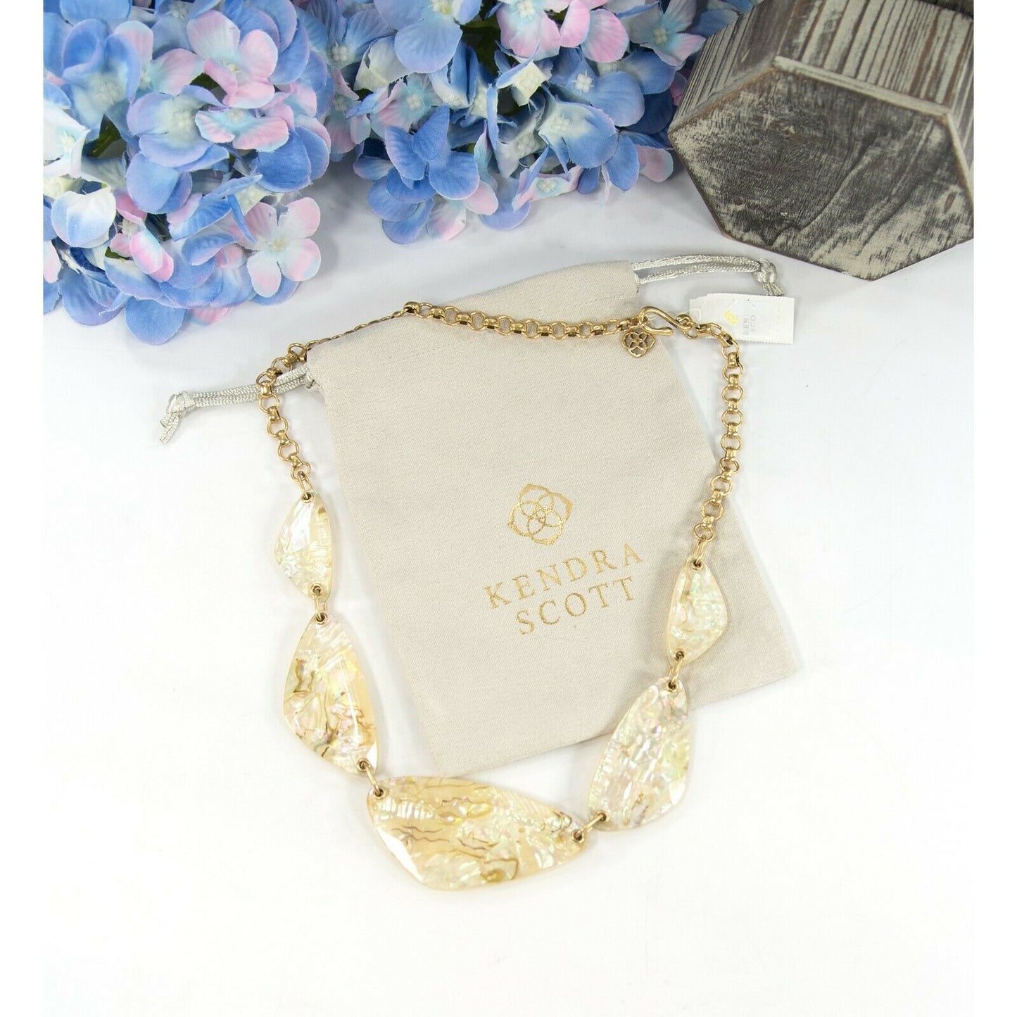 Kendra Scott McKenna White Abalone Gold Statement Necklace NWT