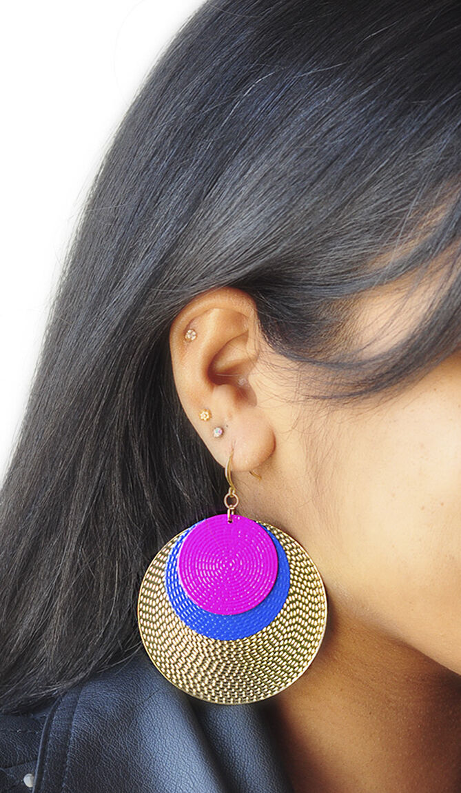 Amrita Singh Gold Solita Hoop Yellow Fuchsia Purple Earrings ERC 1520 NWT