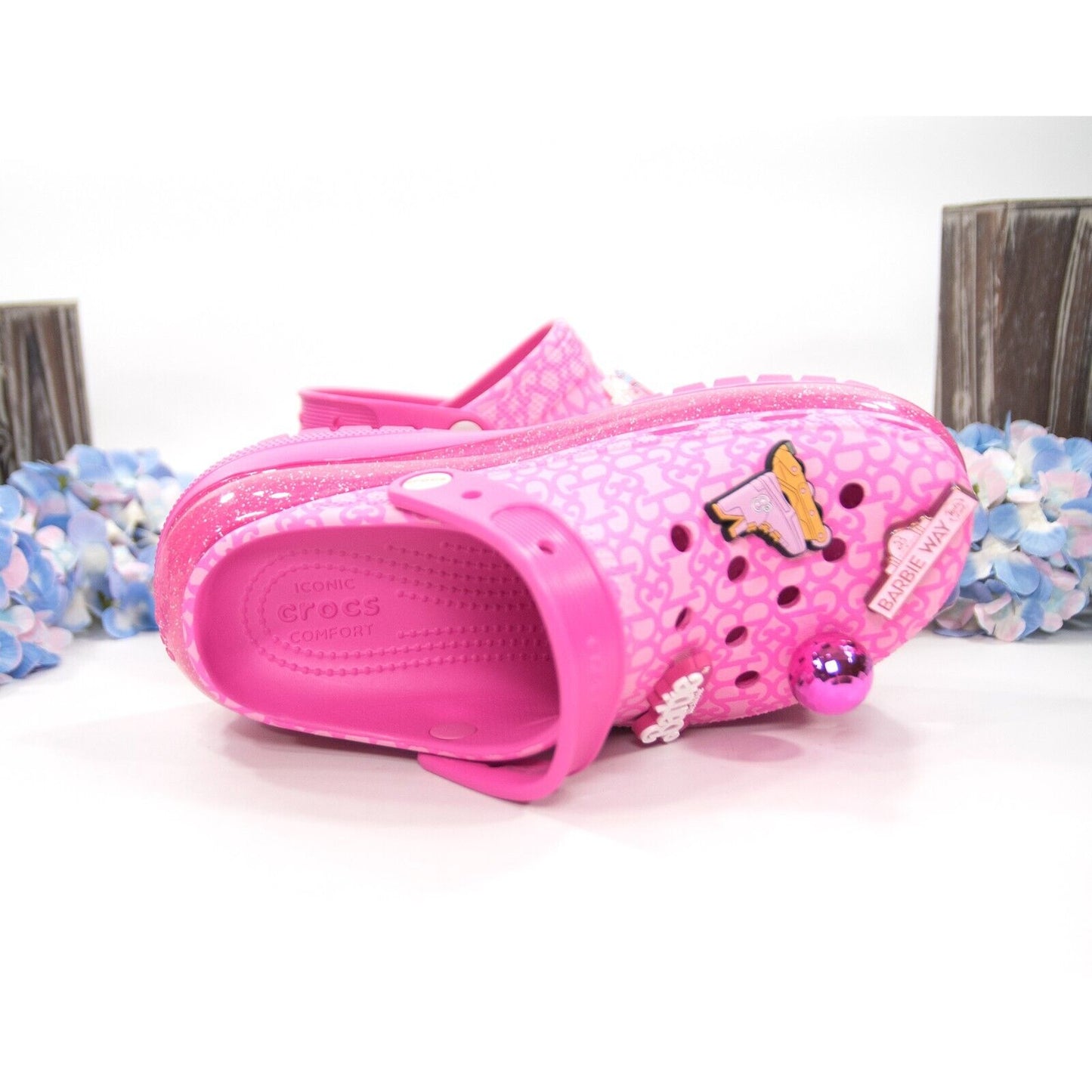 Crocs X Barbie The Movie Electric Pink Mega Crush Clog with Jibbitz NWT