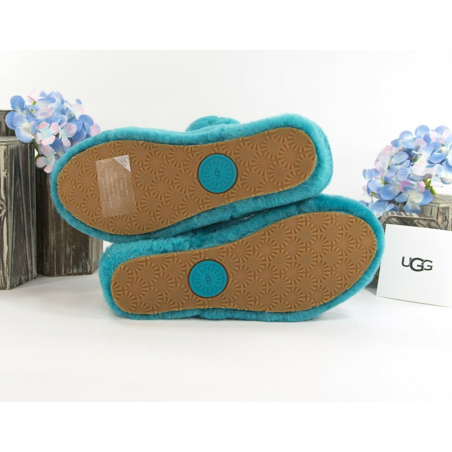 UGG Fluff Oh Yea Aqua Blue Sheepskin Fur Slippers Slides Sandals Sz 7 NIB