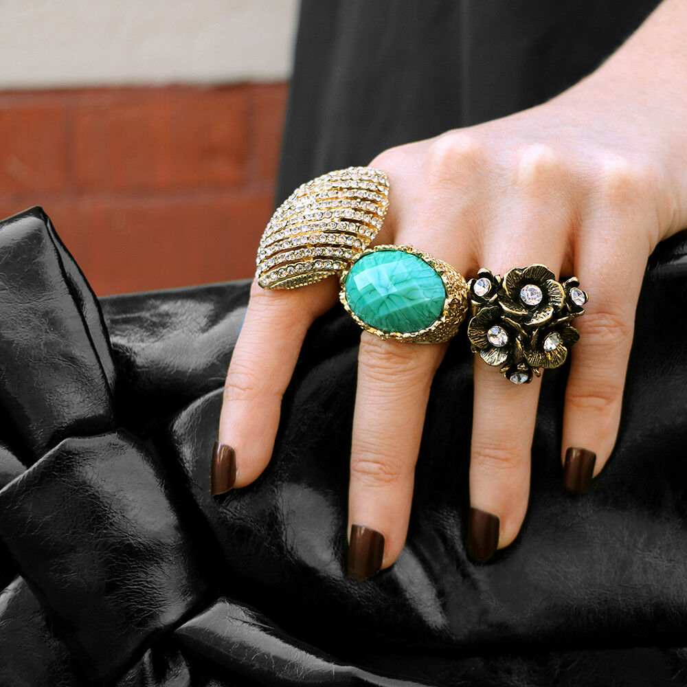 Amrita Singh Antique Gold Crystal Eliza Floral Stretch Cocktail Ring RC 478 NWT