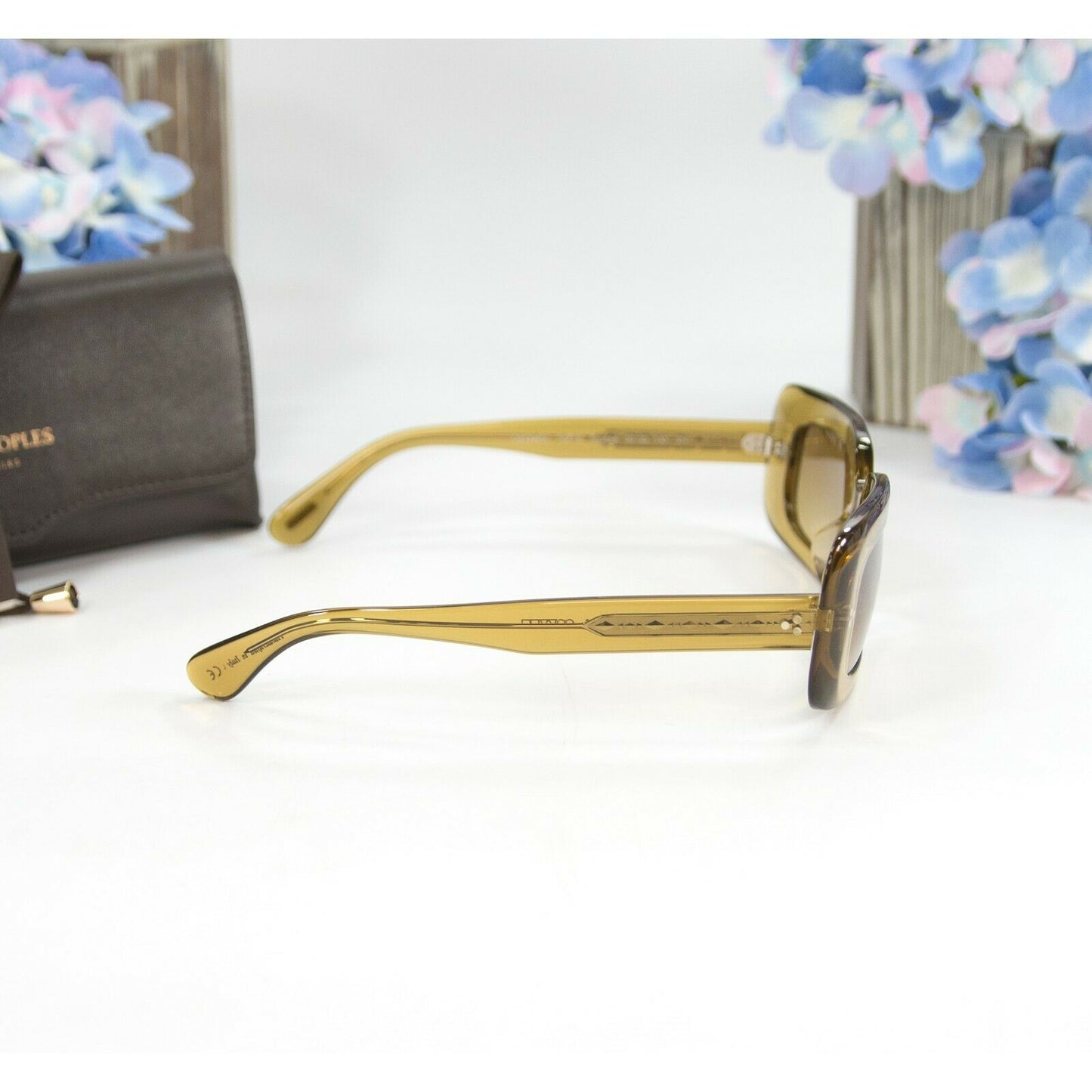 Oliver Peoples OV5394 Honey Yellow Acrylic Logo Sunglasses NWT Case
