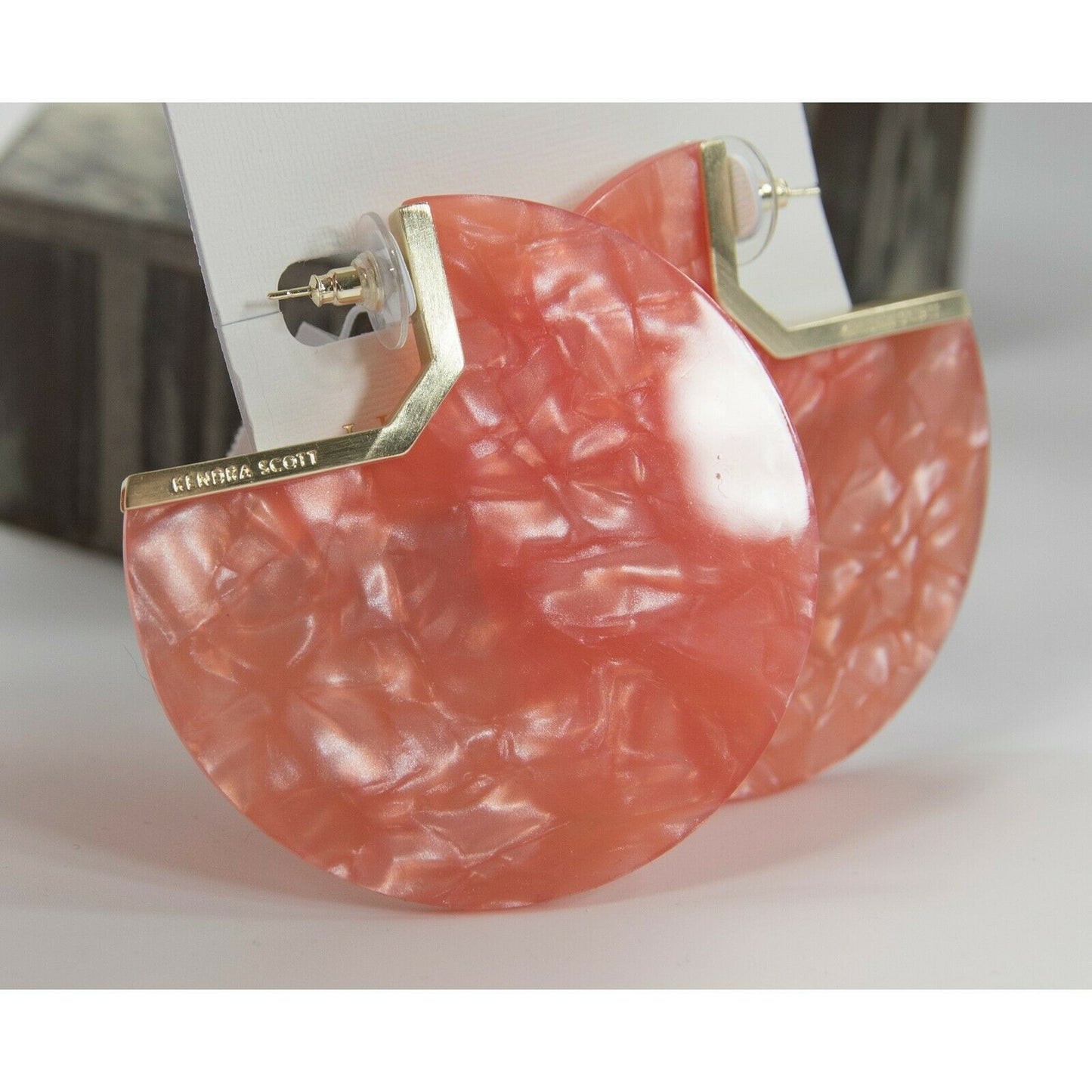 Kendra Scott Kai Peach Mother of Pearl Gold Extra Large Drop Earrings NWT