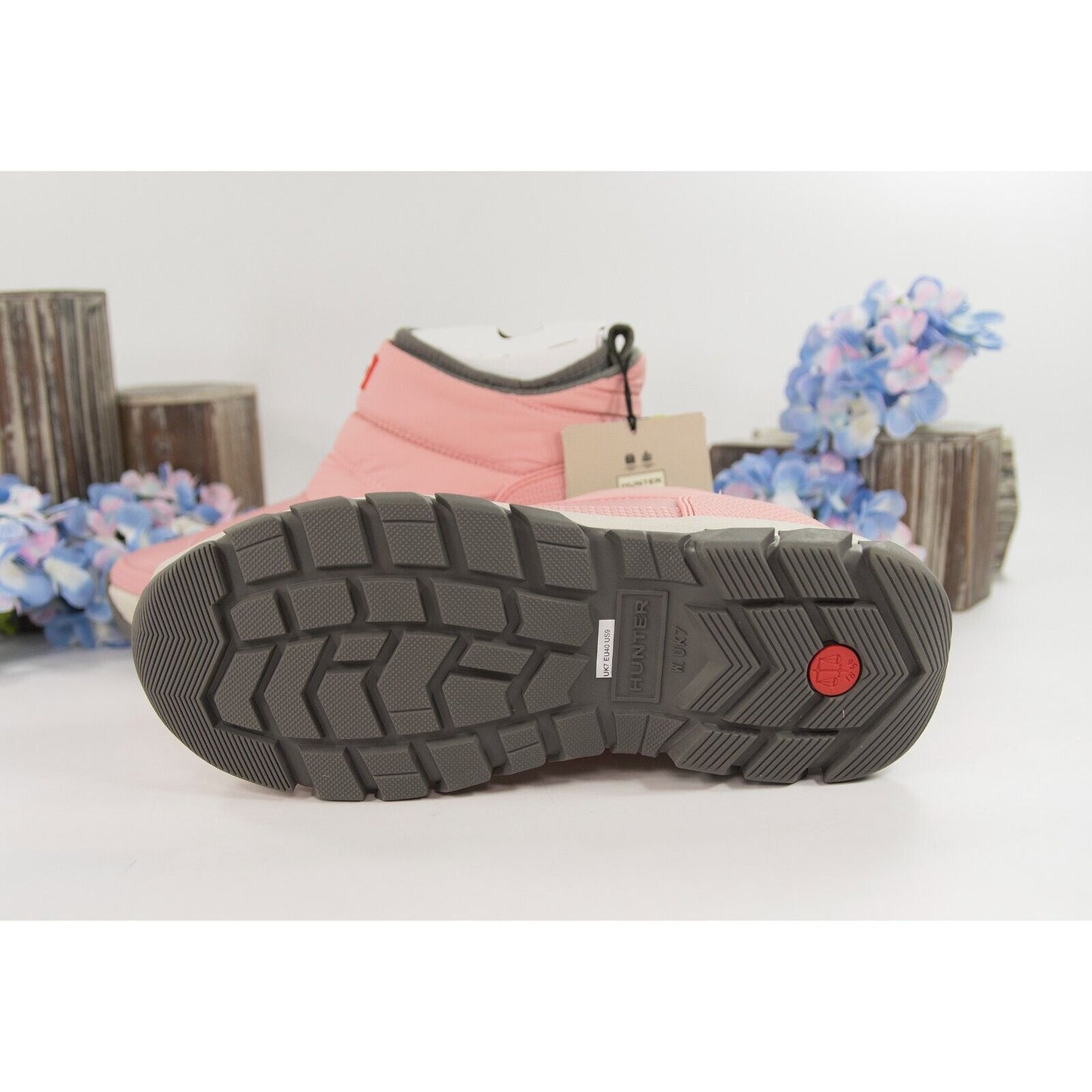 Hunter Boot Company Insulated Quartz Pink Bootie Low Winter Snow Boots 9 NIB