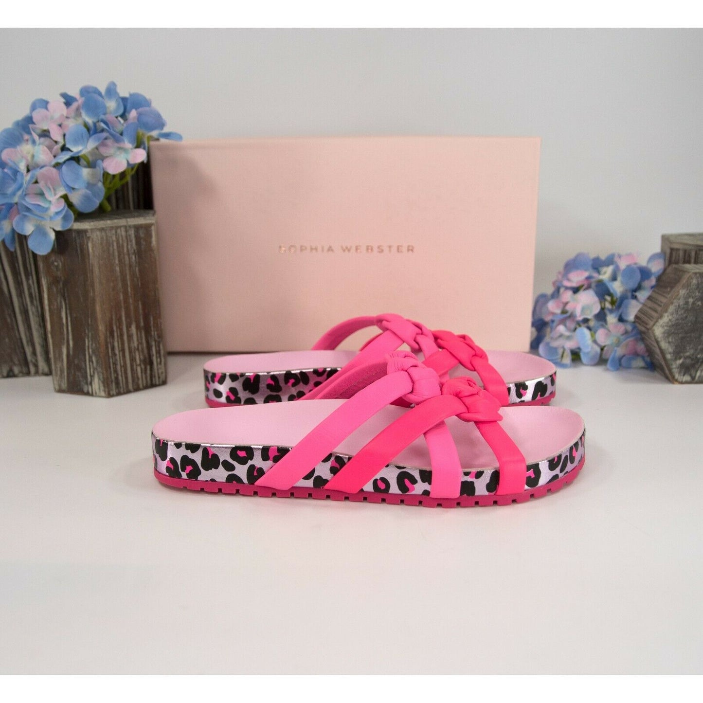 Sophia Webster Neon Pink Metallic Leopard Ramona Knotted Slides Sz 38 NIB