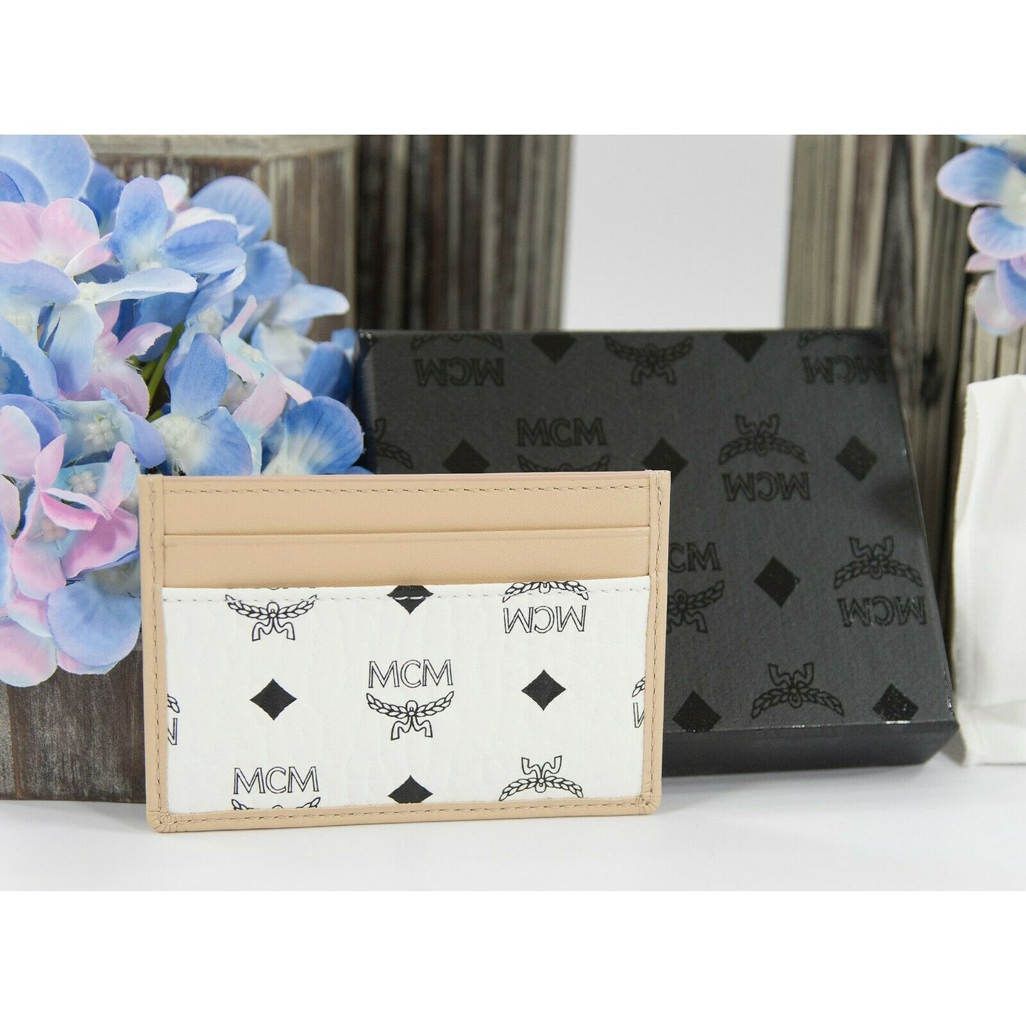 MCM Monogram Spot Viseto White Natural Leather Card Case Holder NWT