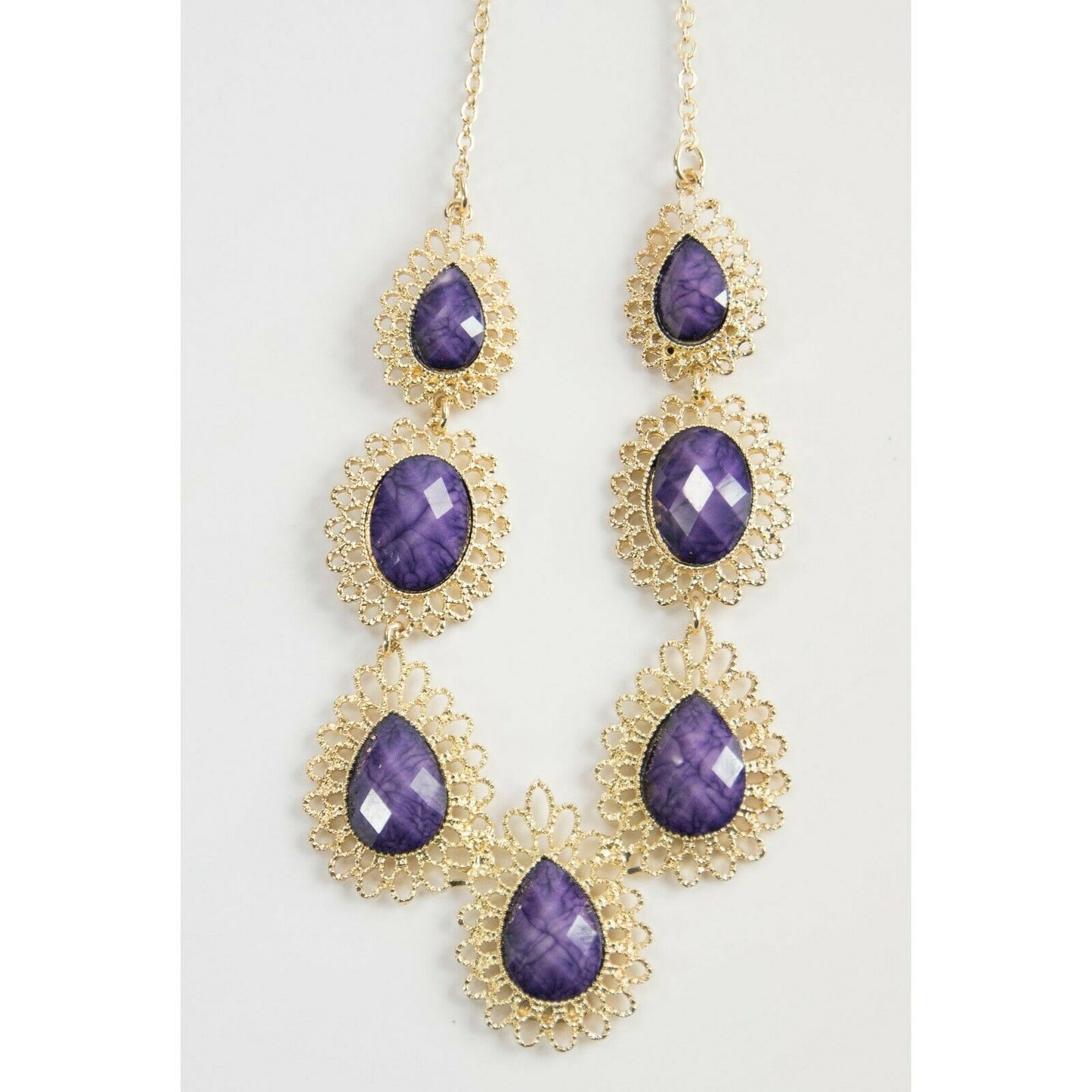 Amrita Singh Amethyst Resin Filigree Surf Lodge Gold Tone Necklace NKC 9931 NWT