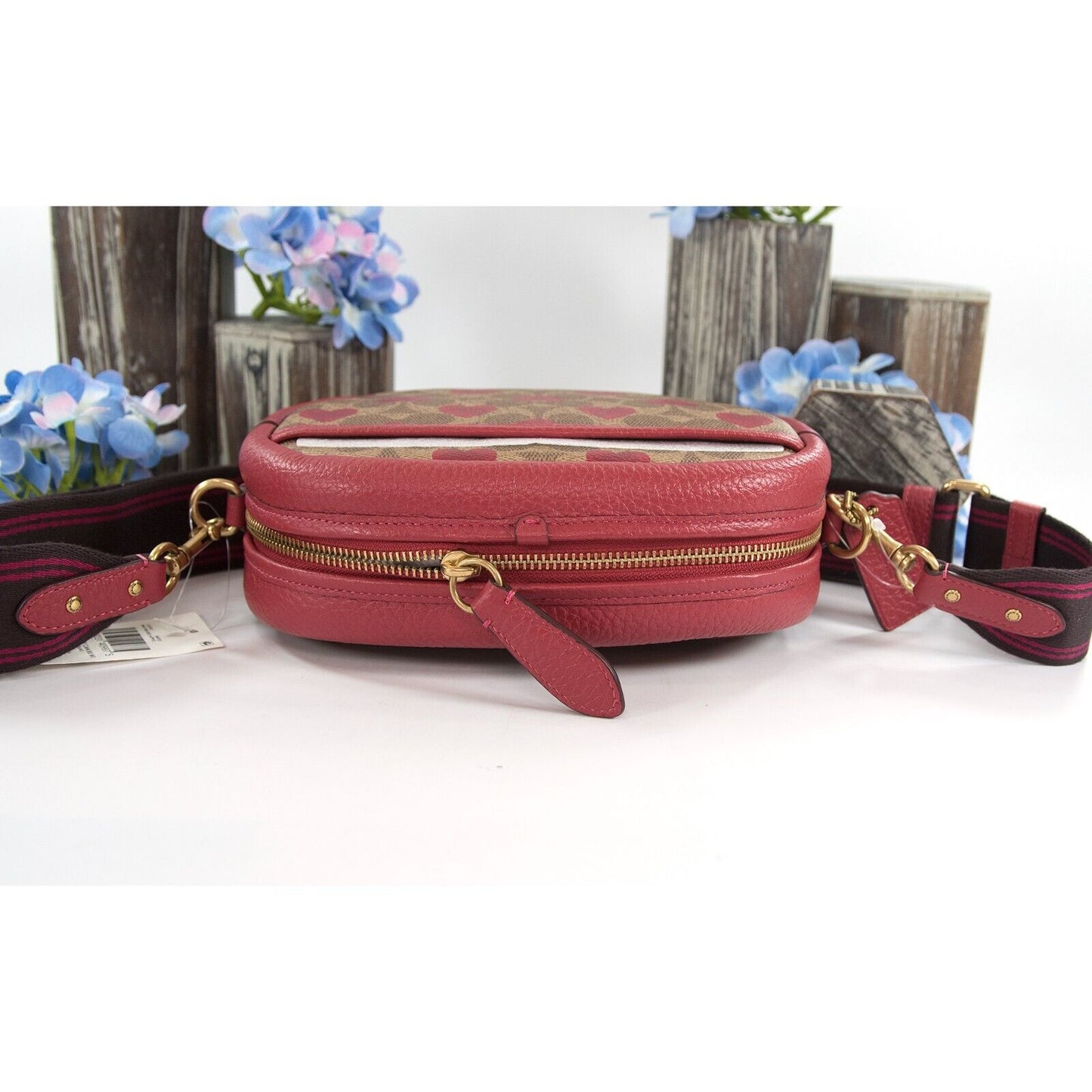 Coach Red LeatherKhaki Signature PVC Camera Guitar Strap Crossbody Bag NWT C8390