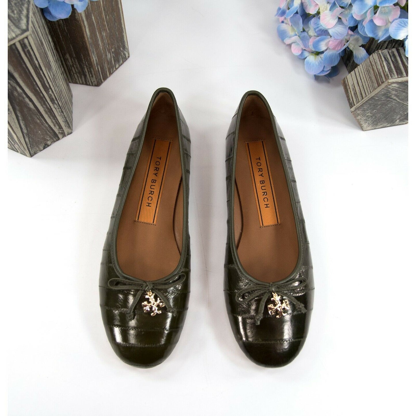 Tory Burch Olive Eelskin Tory Charm Ballet Flats 7 NIB