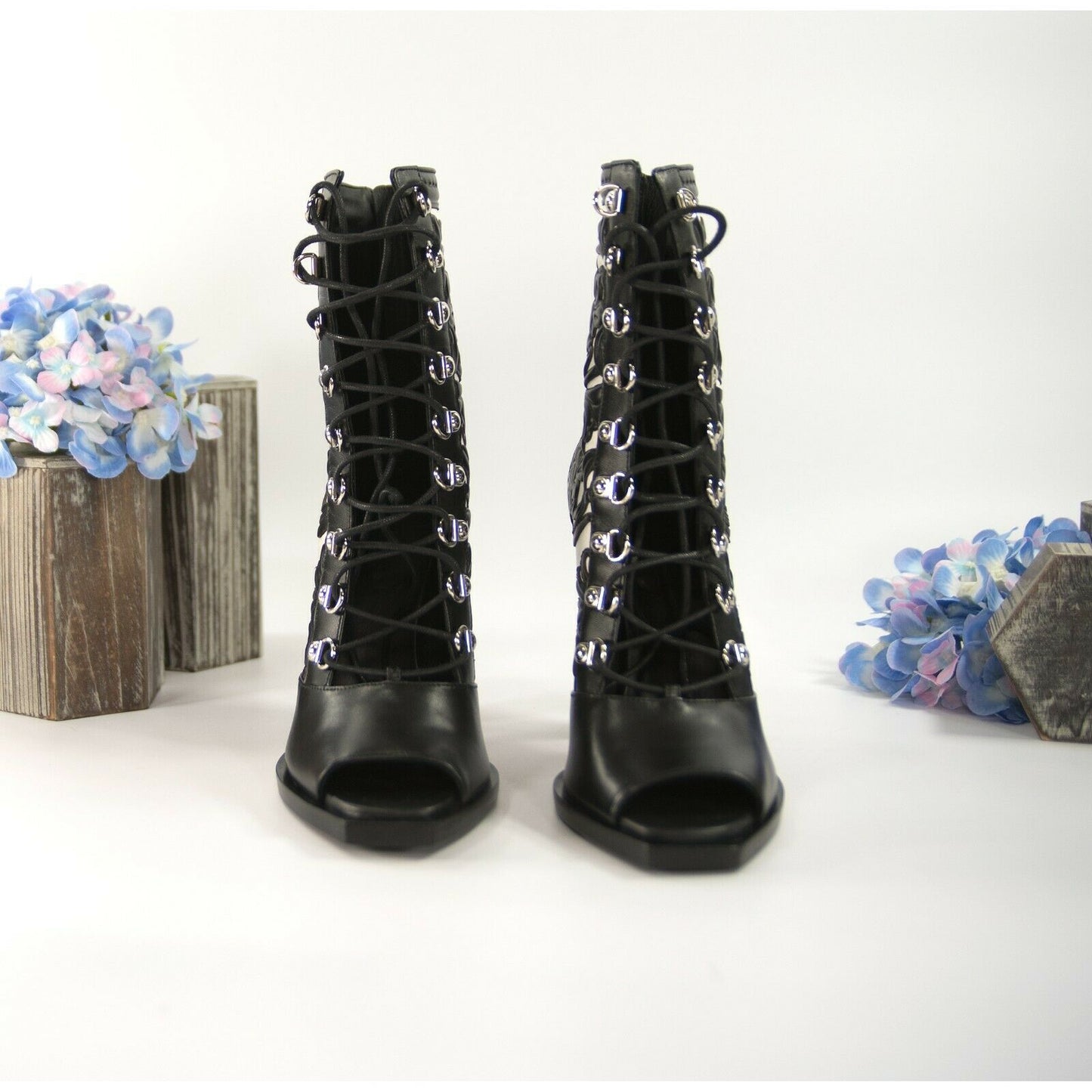 Balmain Black White Floral Tooled Leather Lace Up Bootie Boots Size 37 NIB