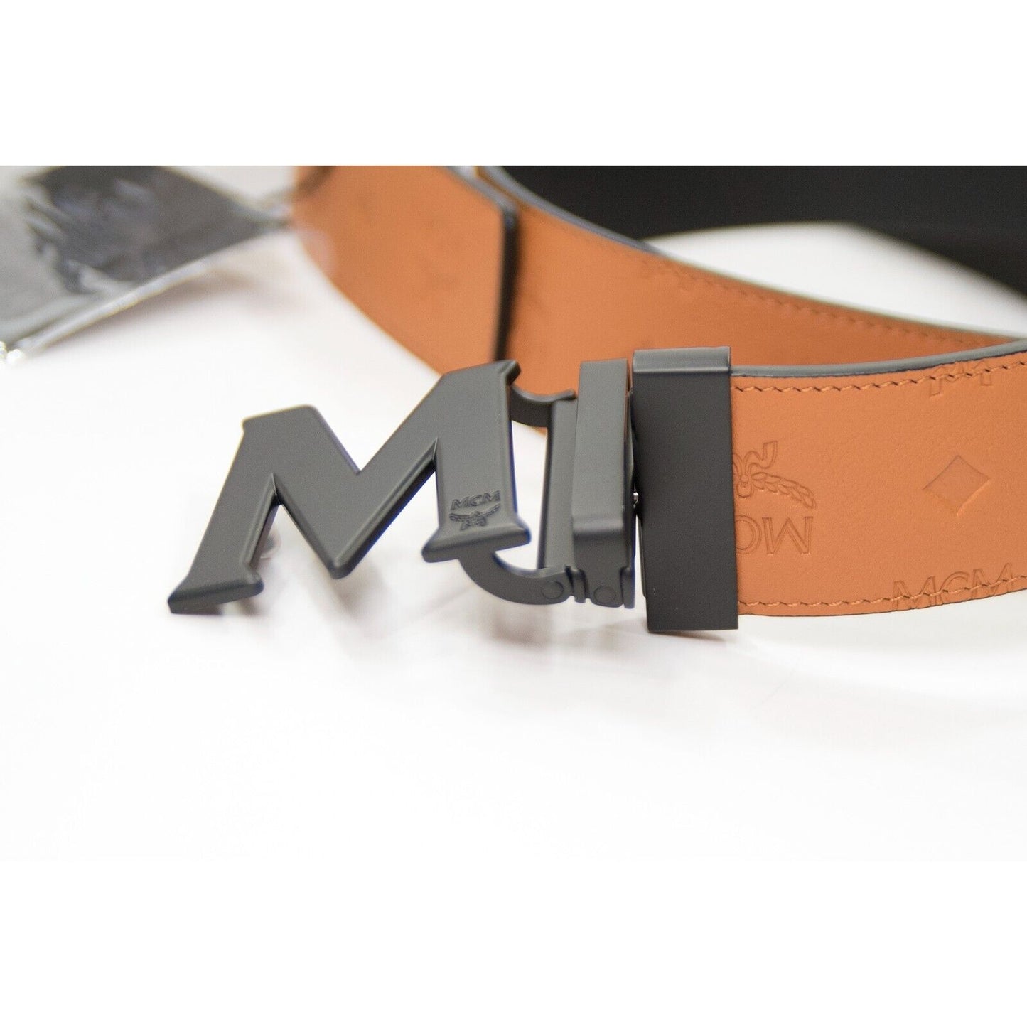 MCM Pecan Embossed Visetos Leather Claus Matte Black Buckle Reversible Belt NWT