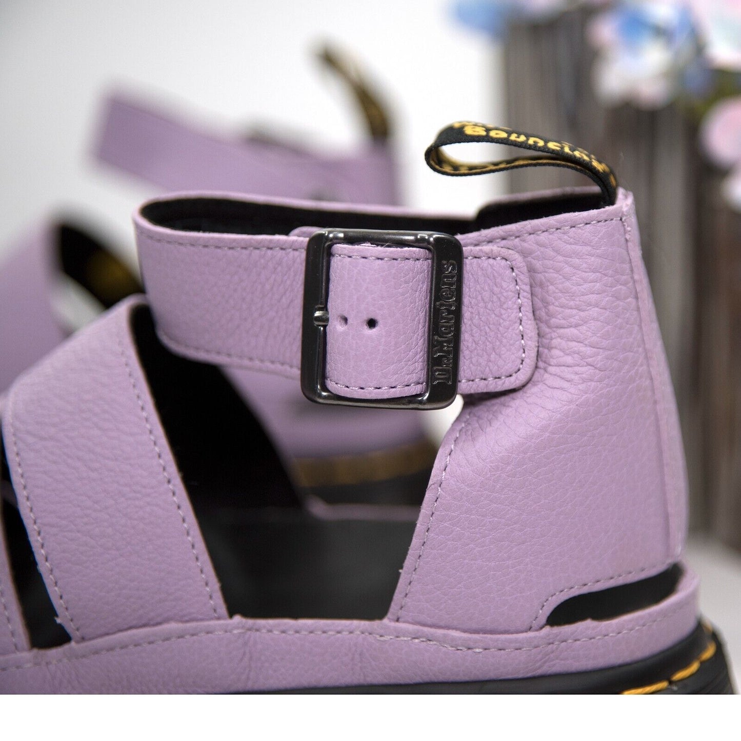 Dr. Martens Lilac Leather Clarissa 2 Quad Gladiator Sandal Shoes Size 9 NIB