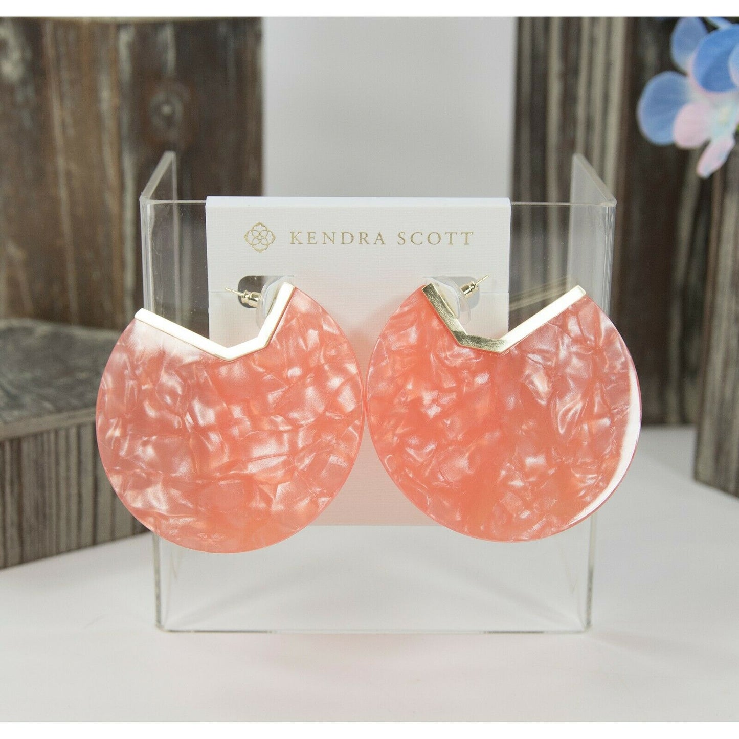 Kendra Scott Kai Peach Mother of Pearl Gold Extra Large Drop Earrings NWT