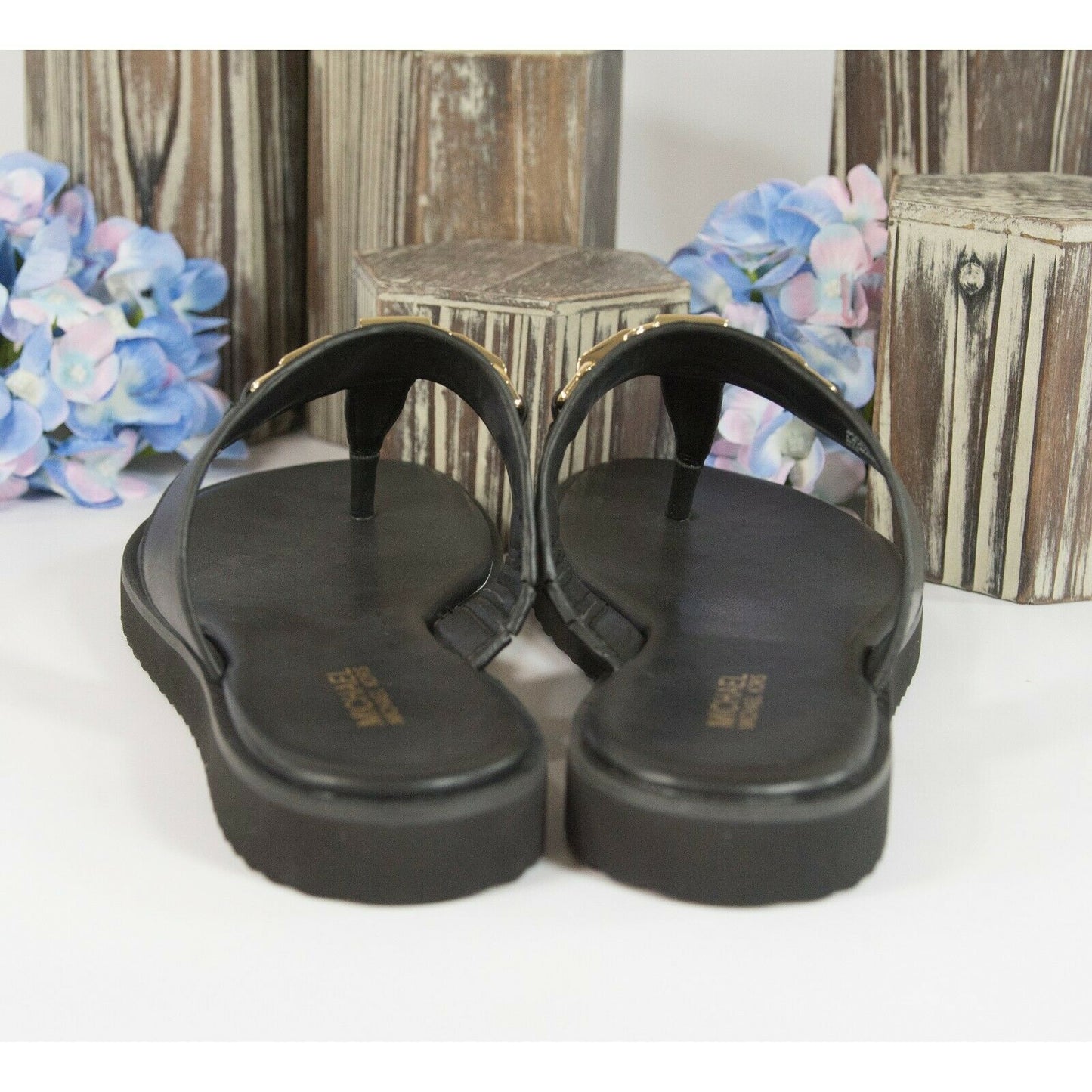 Michael Kors Charlton Black Leather Flats Thong Sandals 6 NIB