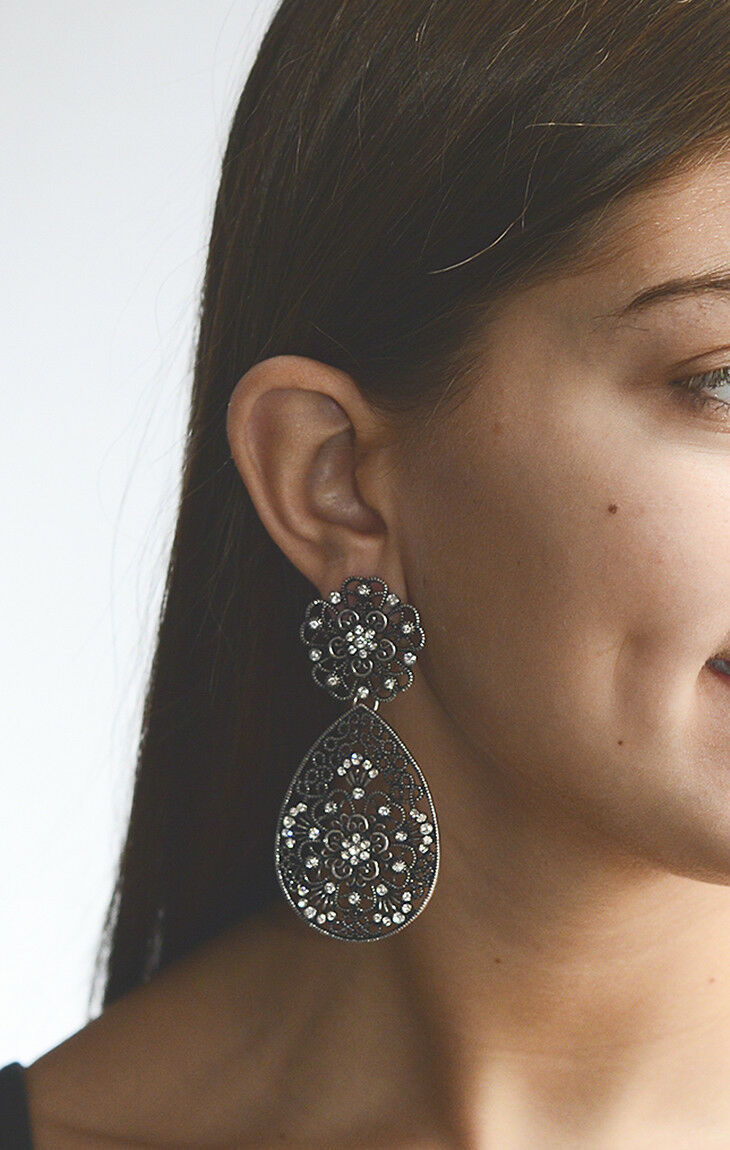 Amrita Singh Islay Antique Silver Clear Crystal Large Earrings ERC 4022 NWT