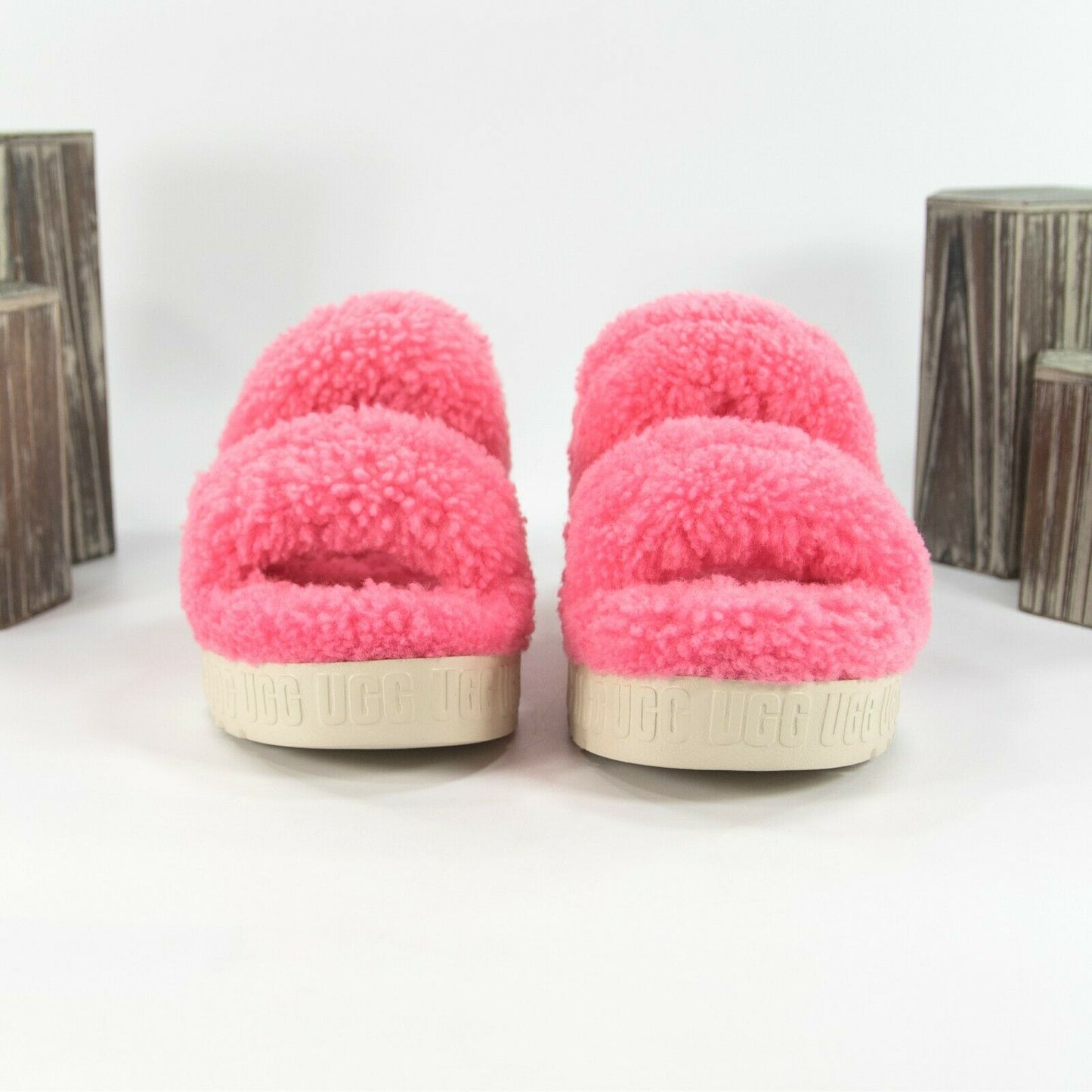 UGG Fluffita Oh Yea Pink Rose Sheepskin Fur Slippers Slides Sandals Sz 6 NIB