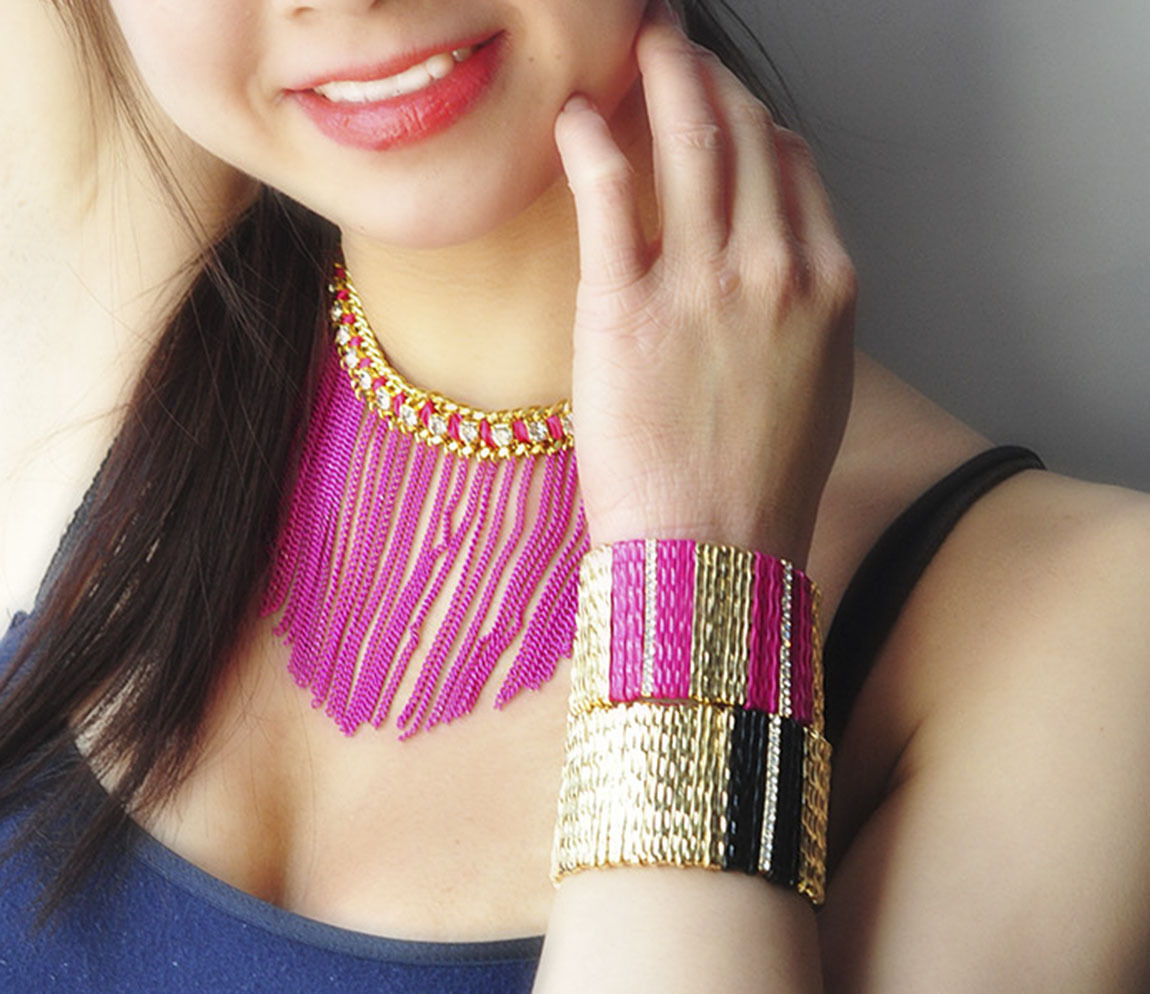 Amrita Singh Gold Crystal Pink Enamel Mercer Street Stretch Bracelet NWT