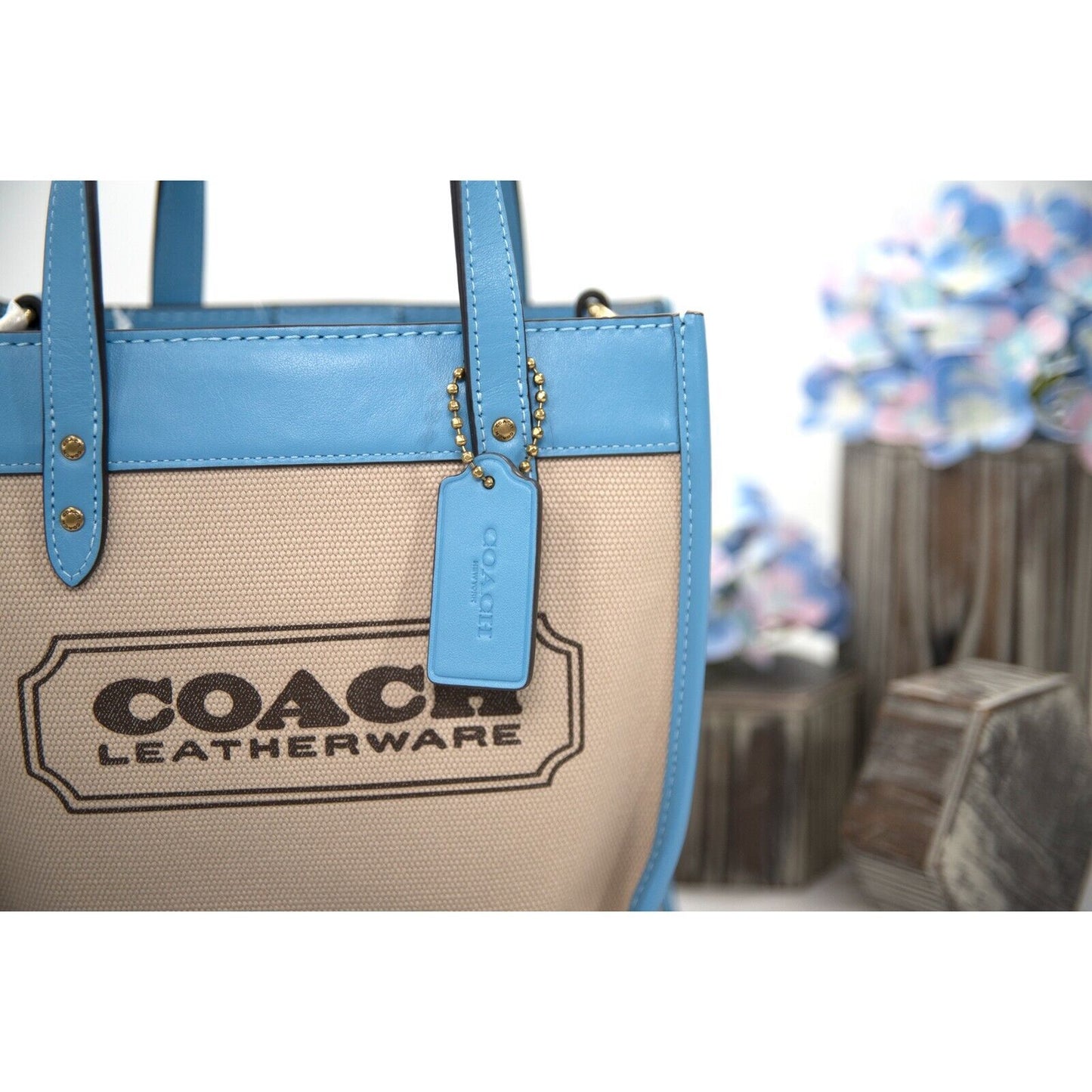 Coach Pool Leather Natural Canvas Field Tote 22 Bag NWT CH740