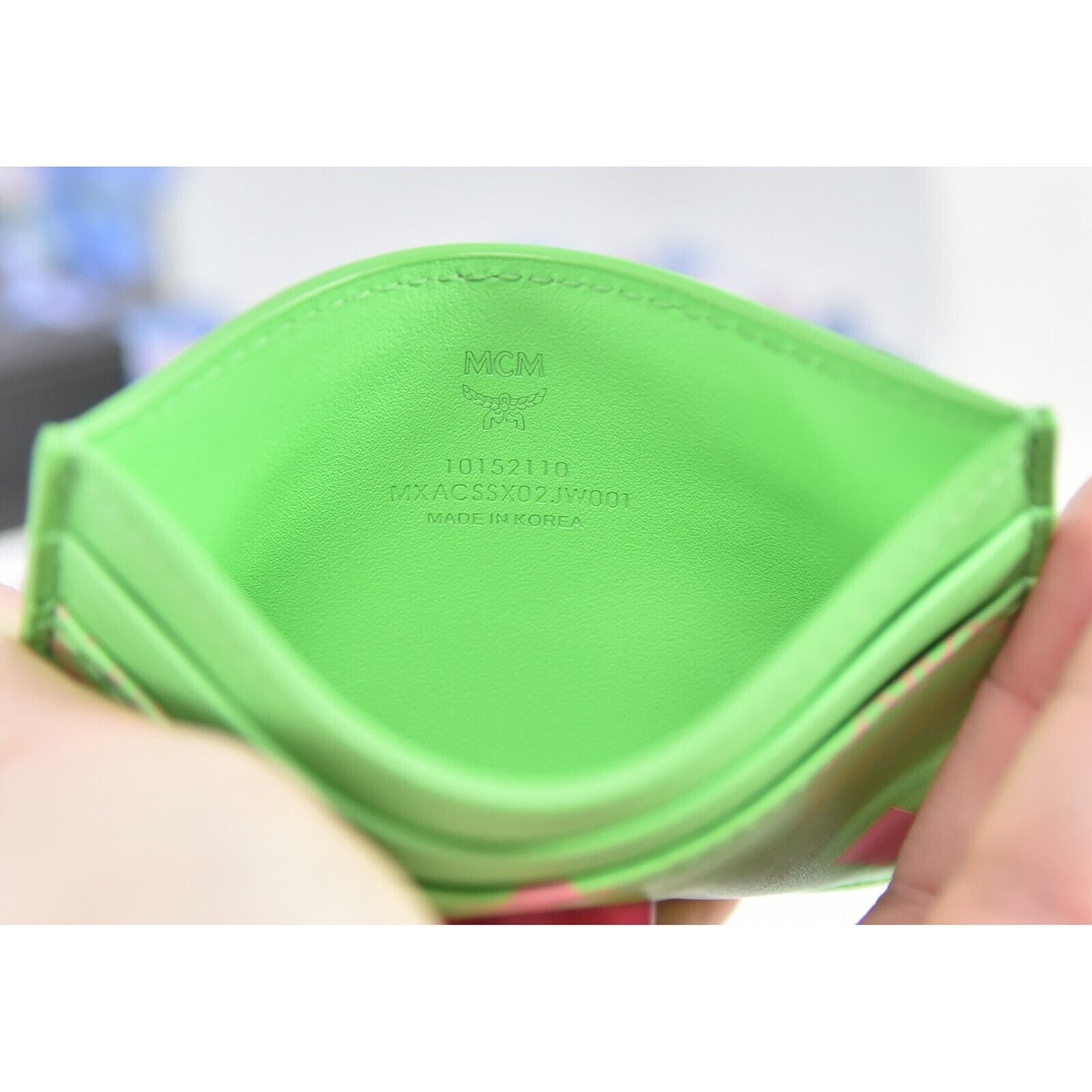 MCM Color Splash M Pup Summer Green Plumeria Leather Card Case Holder NWT