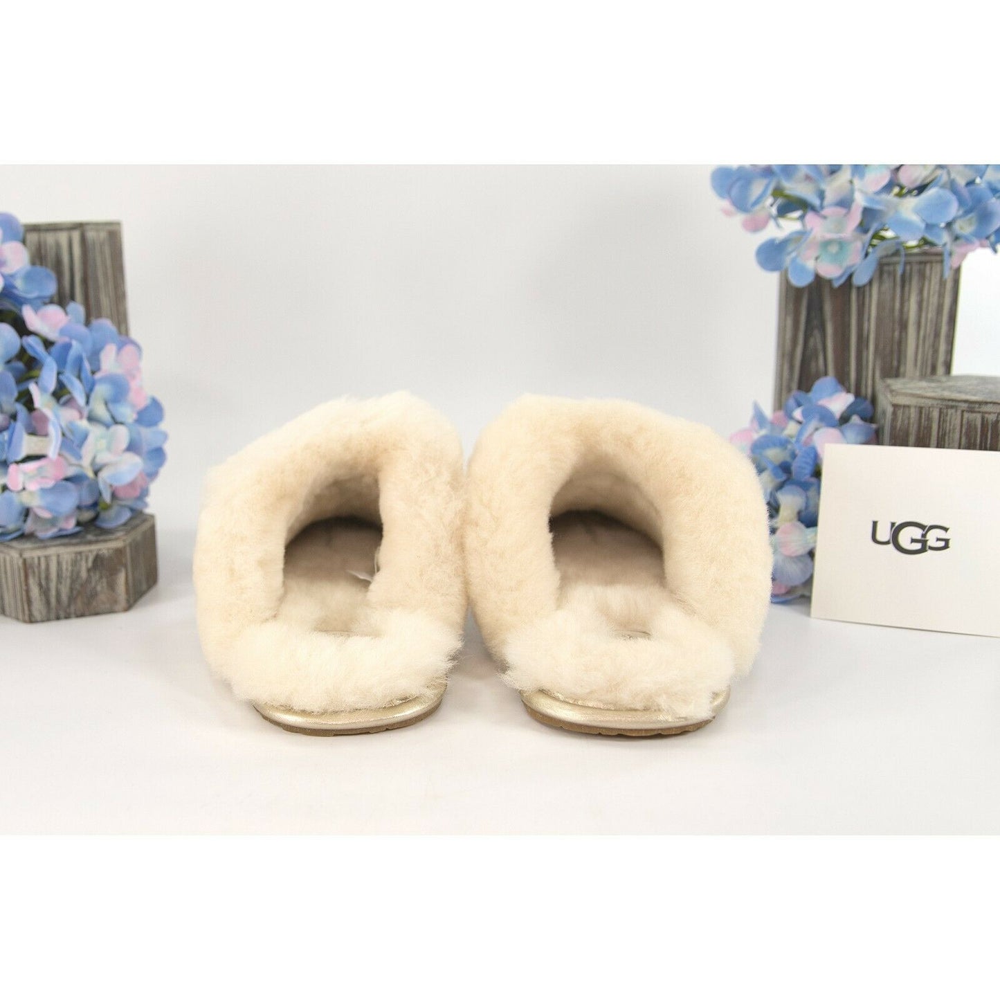 UGG Scuffette Metallic Gold Leather Sheepskin Fur Slippers Slides Size 7 NIB