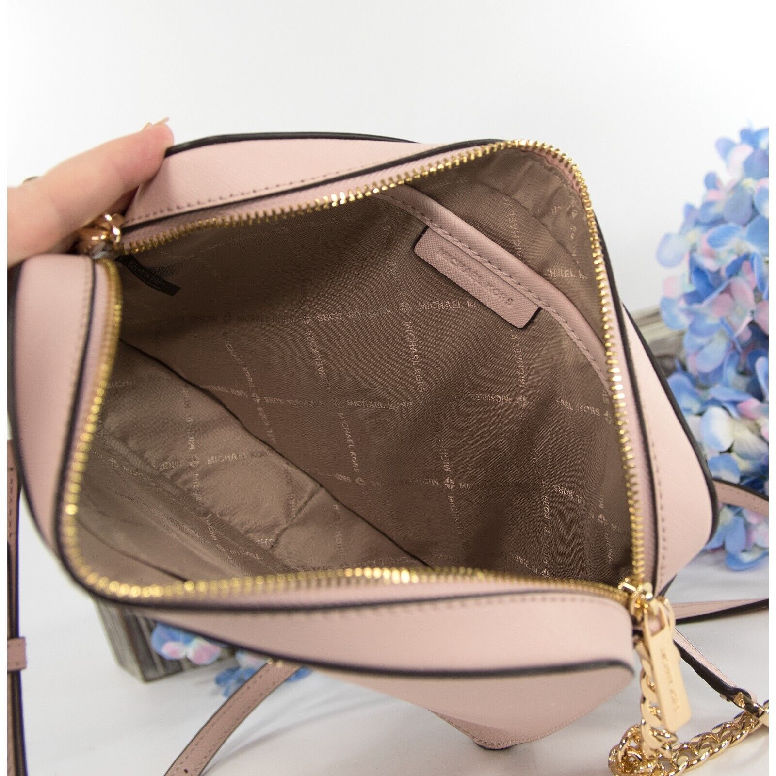 Michael Kors Jet Set East West Large Crossbody Powder Blush Pink Saffiano